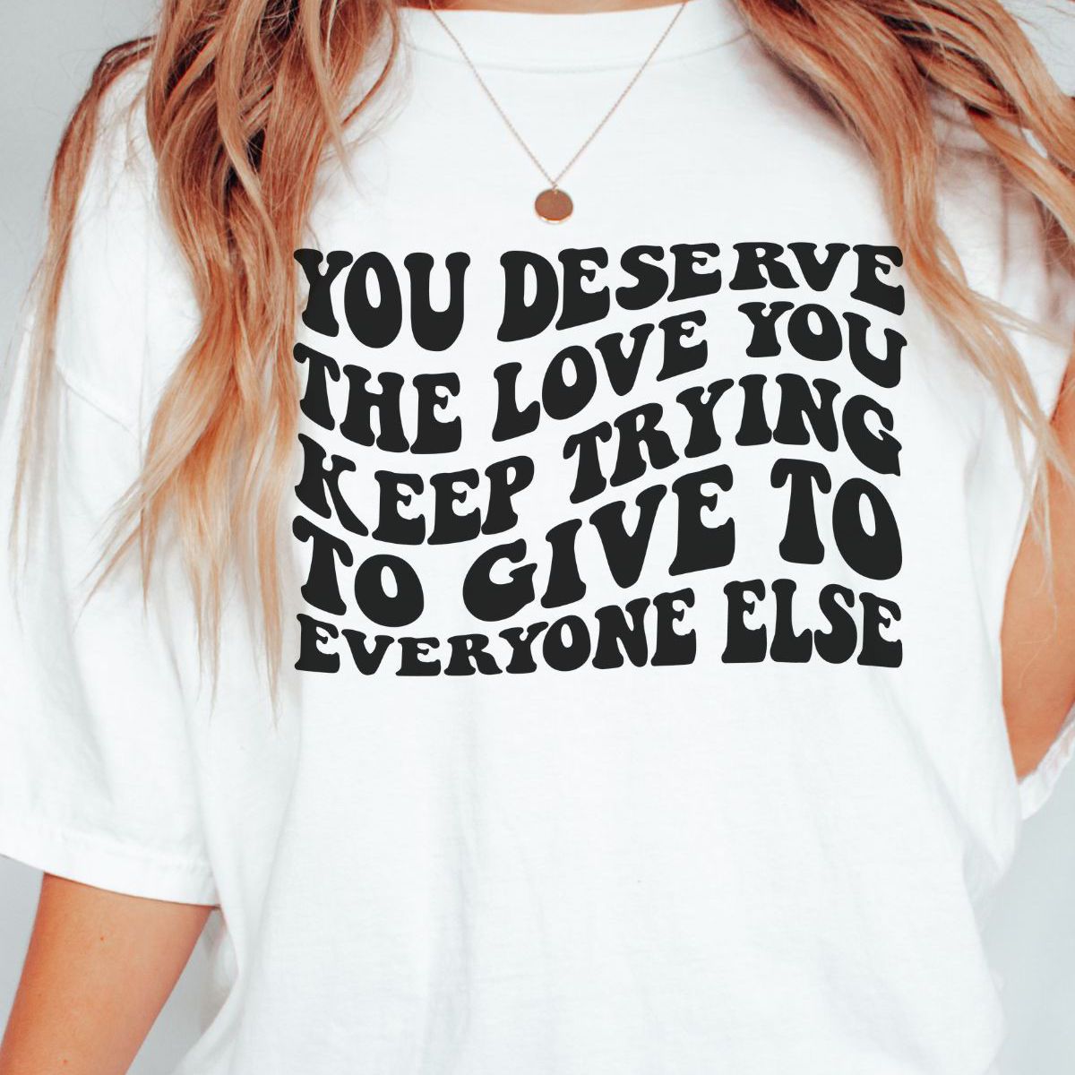 Love Quote Women's T-Shirt Casual