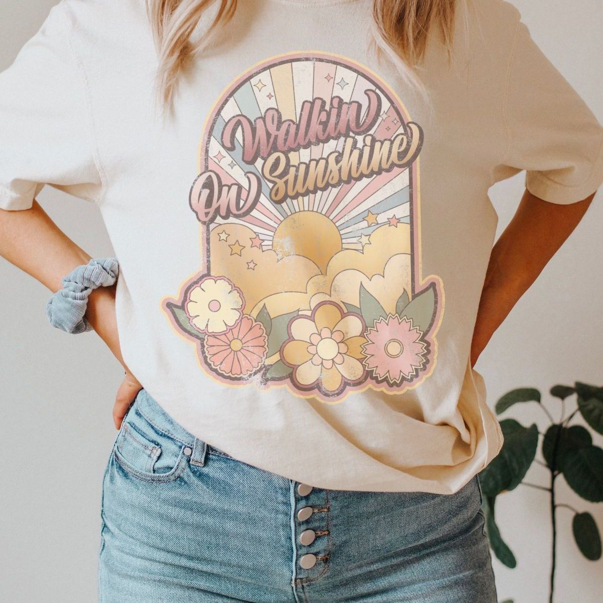 Walkin On Sunshine Women's T-Shirt Spring