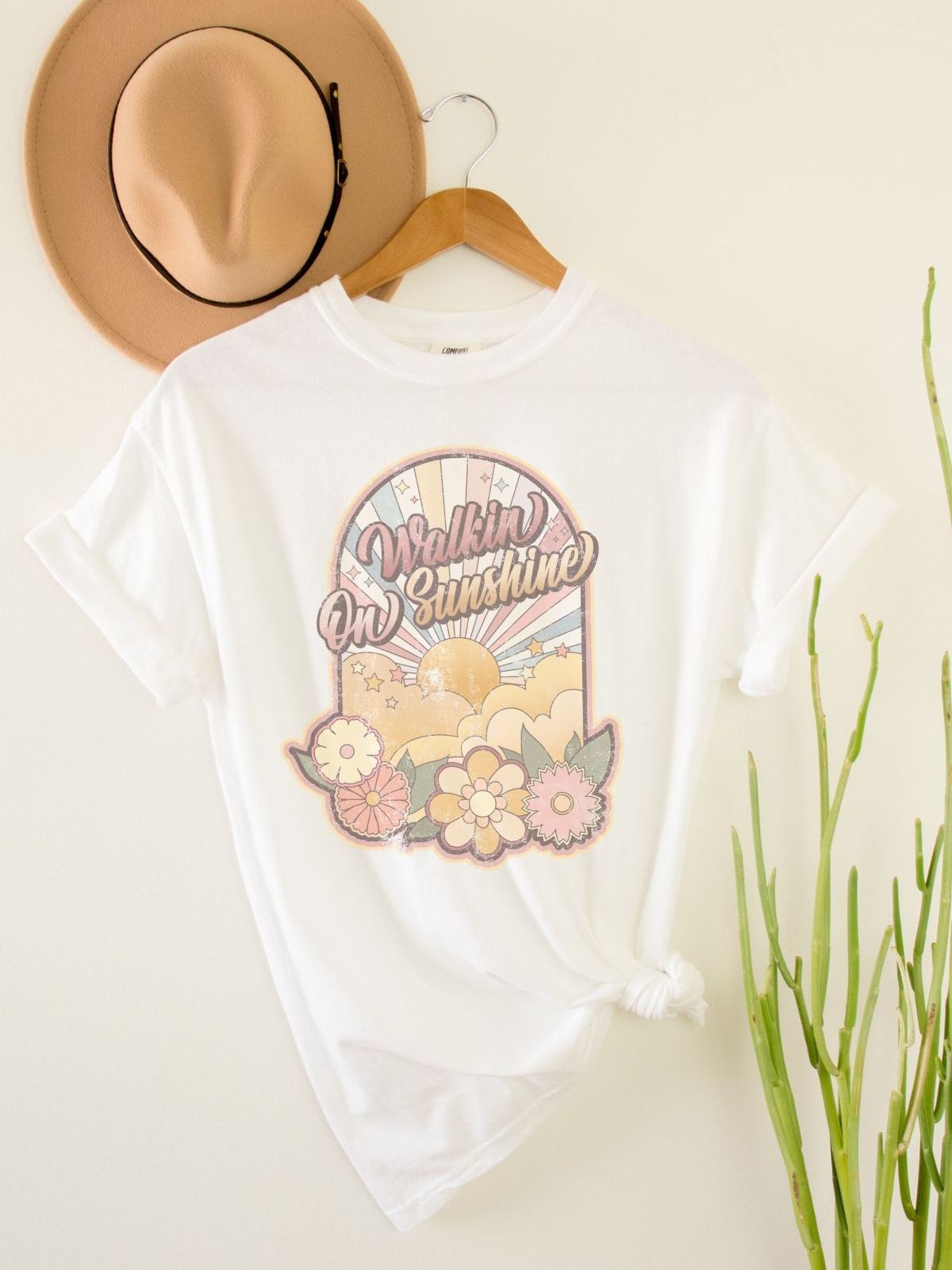 Walkin On Sunshine Women's T-Shirt Spring