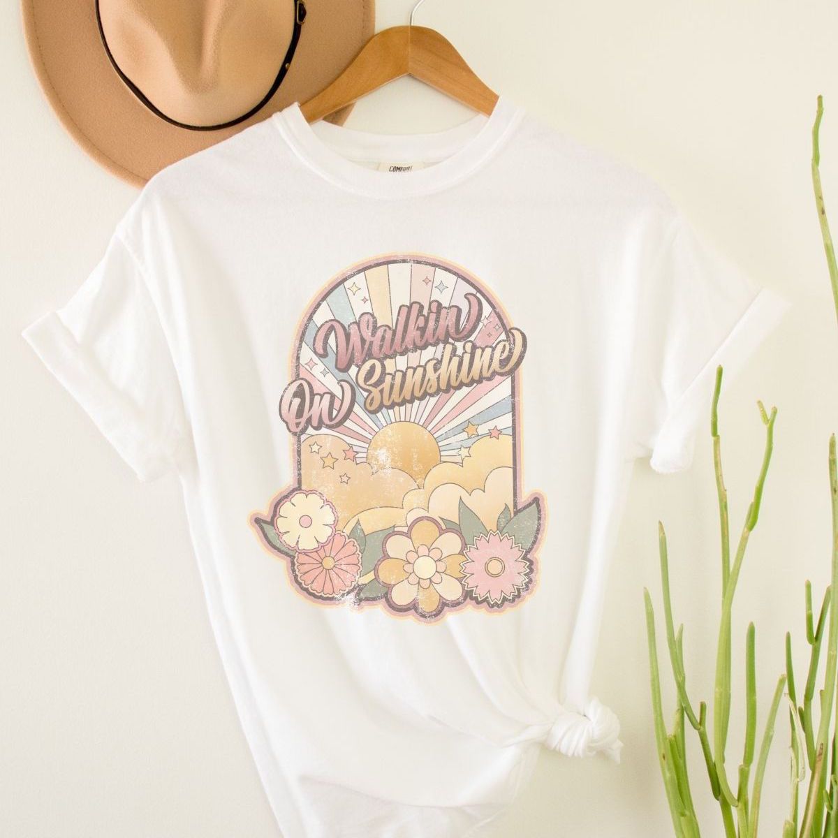 Walkin On Sunshine Women's T-Shirt Spring