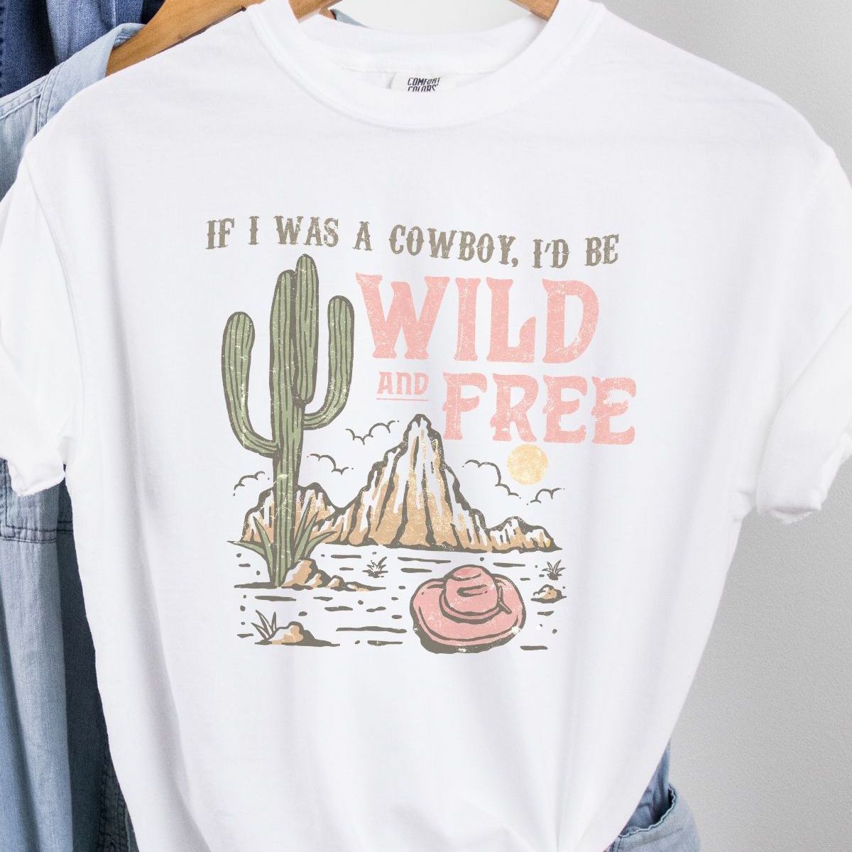 Wild and Free Women's T-Shirt Western Style