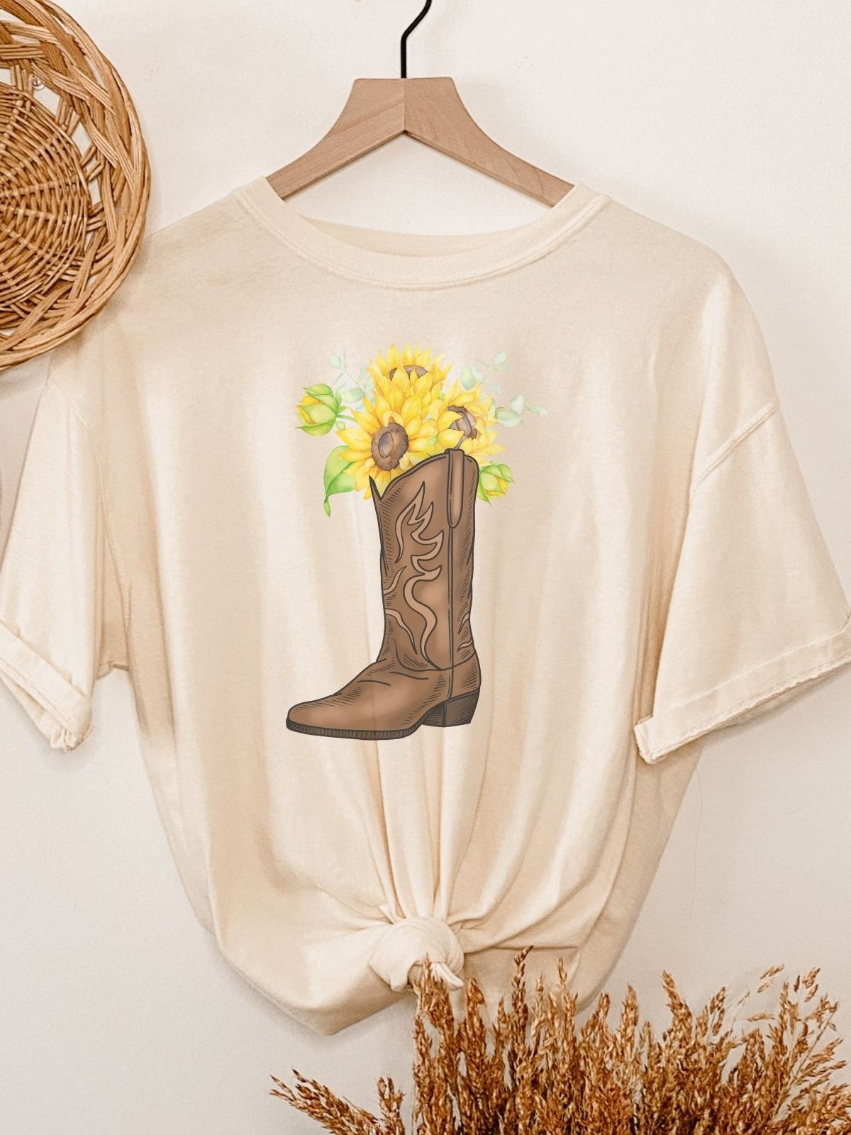 Sunflower Boot Women's T-Shirt Summer