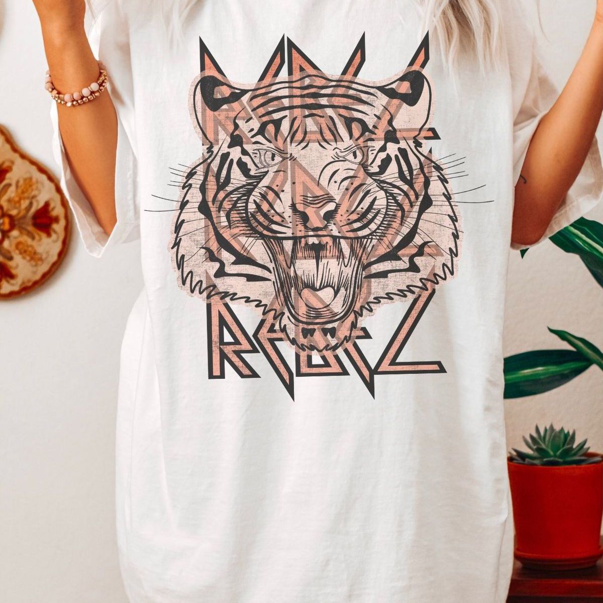 Tiger Rebel Women's T-Shirt Casual