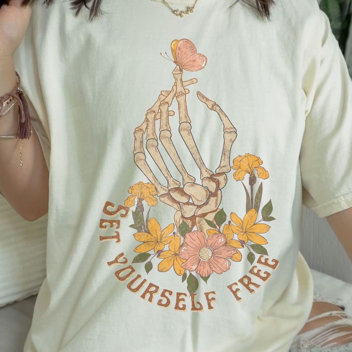 Set Yourself Free Women's T-Shirt Halloween