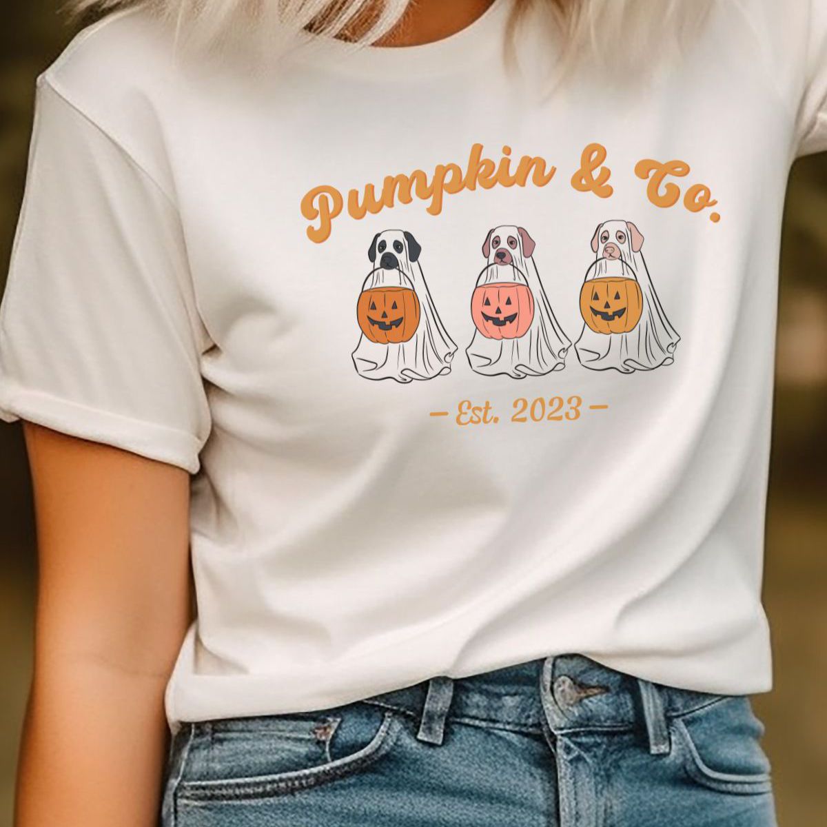 women's t-shirt with pumpkin dog design