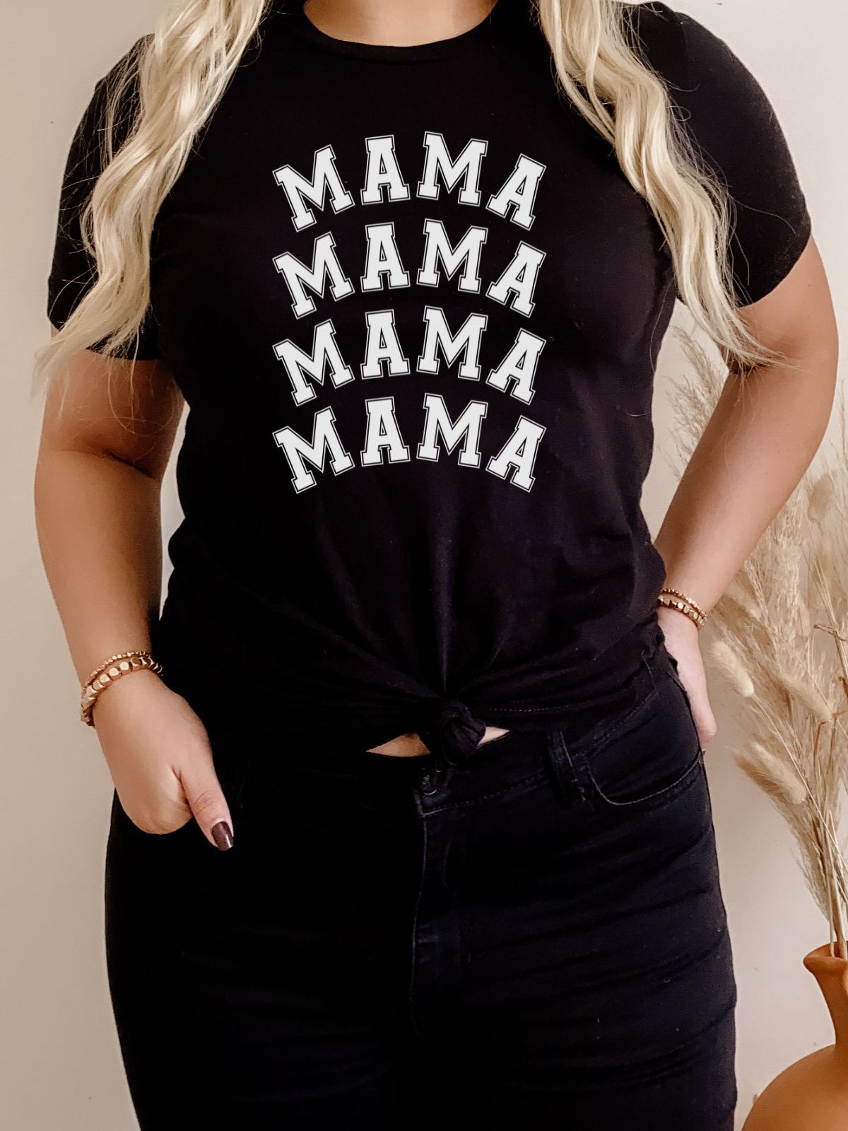 Black t-shirt with repeated text Mama
