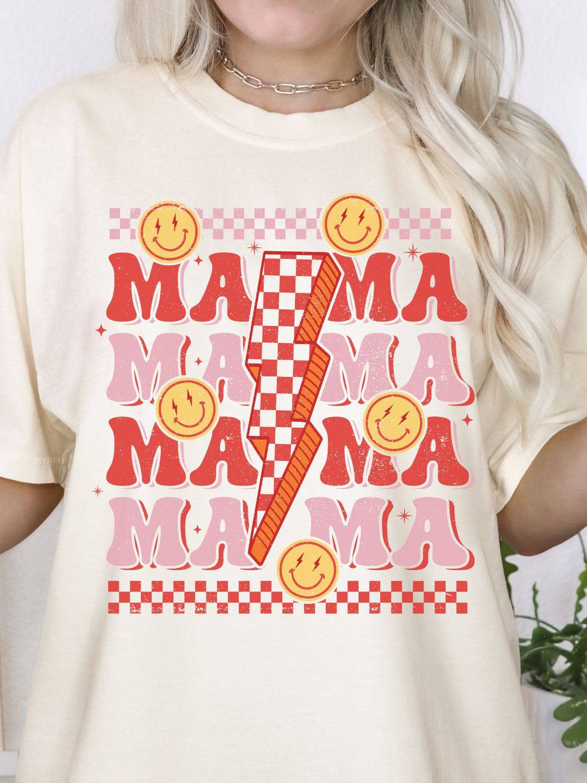 Mama graphic women's t-shirt with lightning bolt