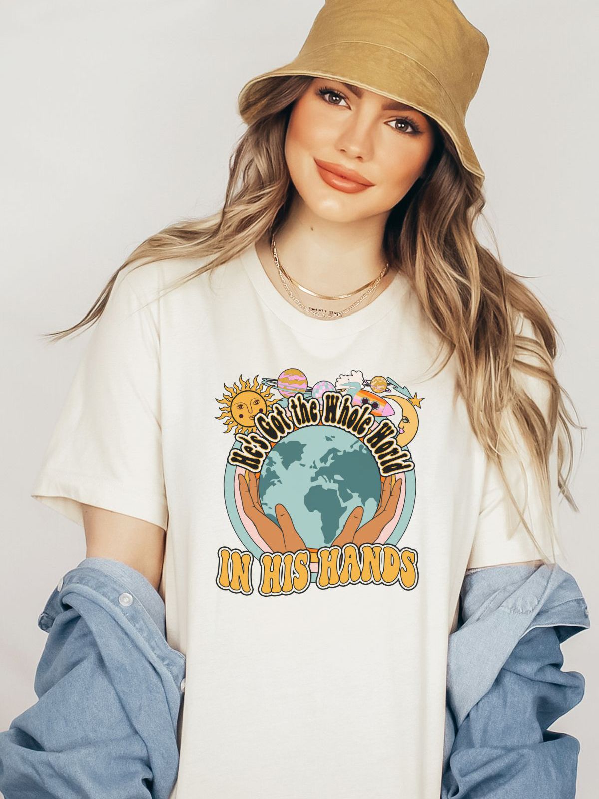 Unisex T-Shirt with Earth and Hands Design