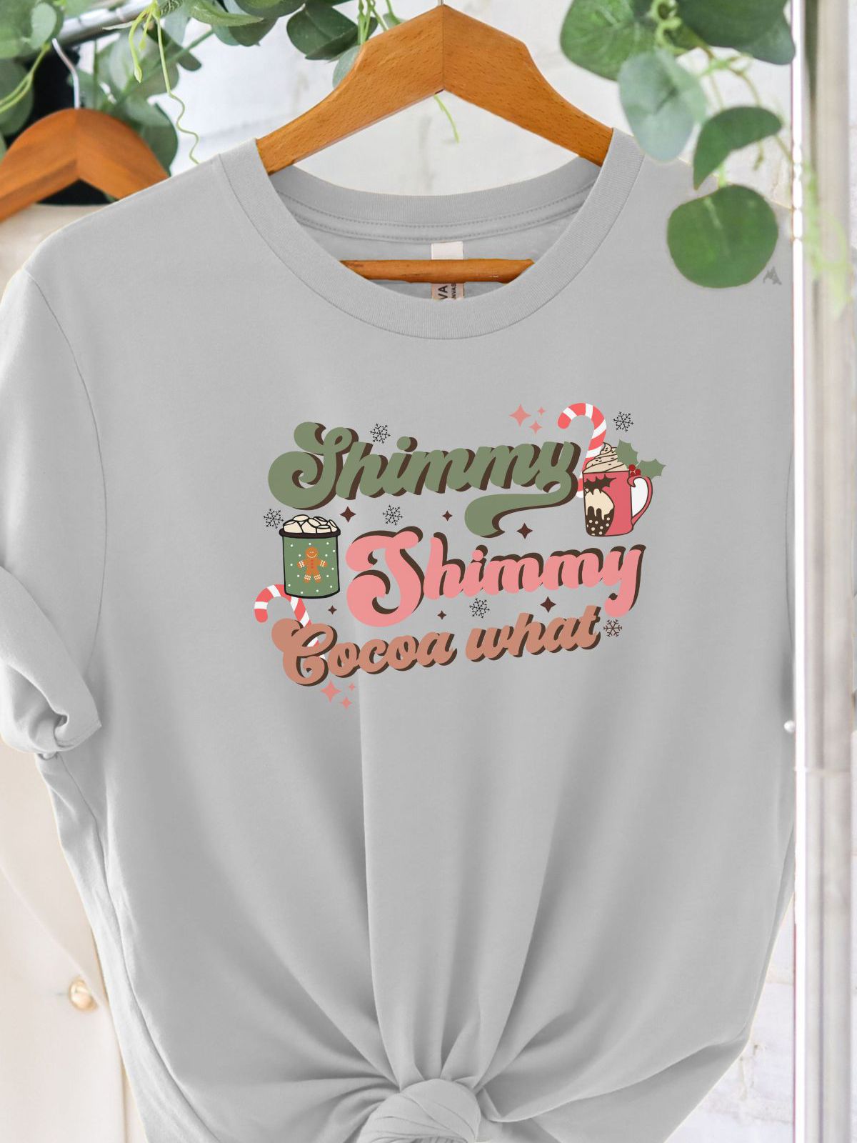 Shimmy Cocoa design on women's grey tee with festive mugs