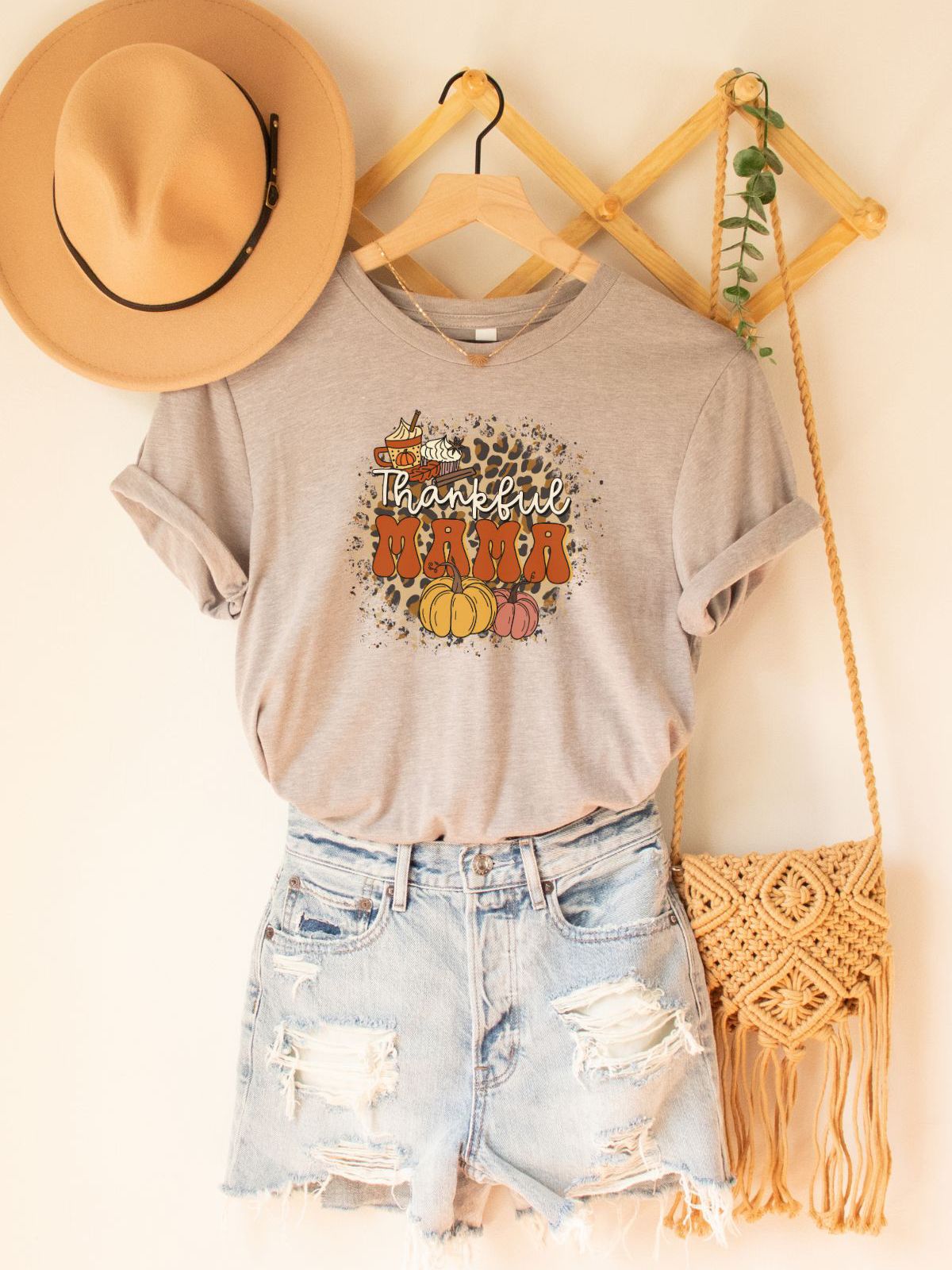 Thankful Mama Womens T-Shirt Thanksgiving