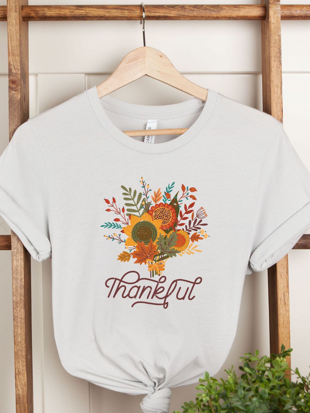 Thankful Women T-Shirt Thanksgiving