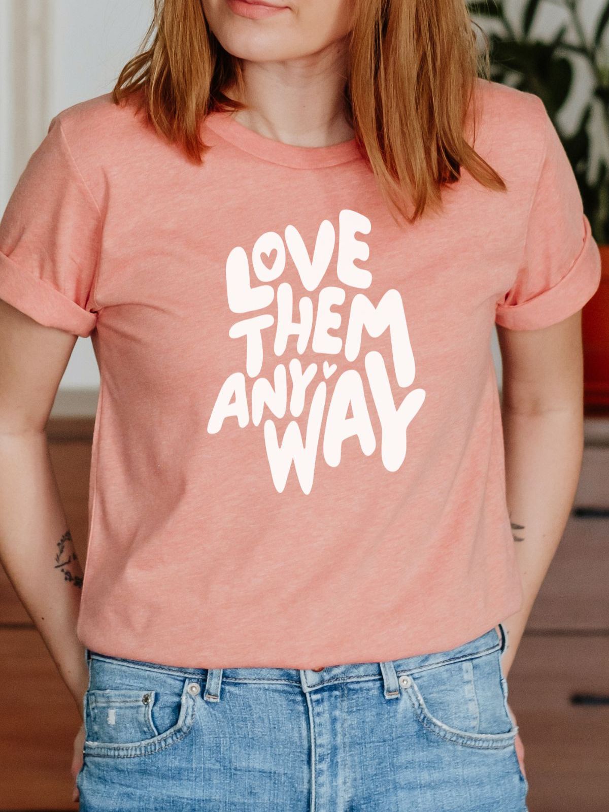 Love Design Women's T-shirt Valentine's Day
