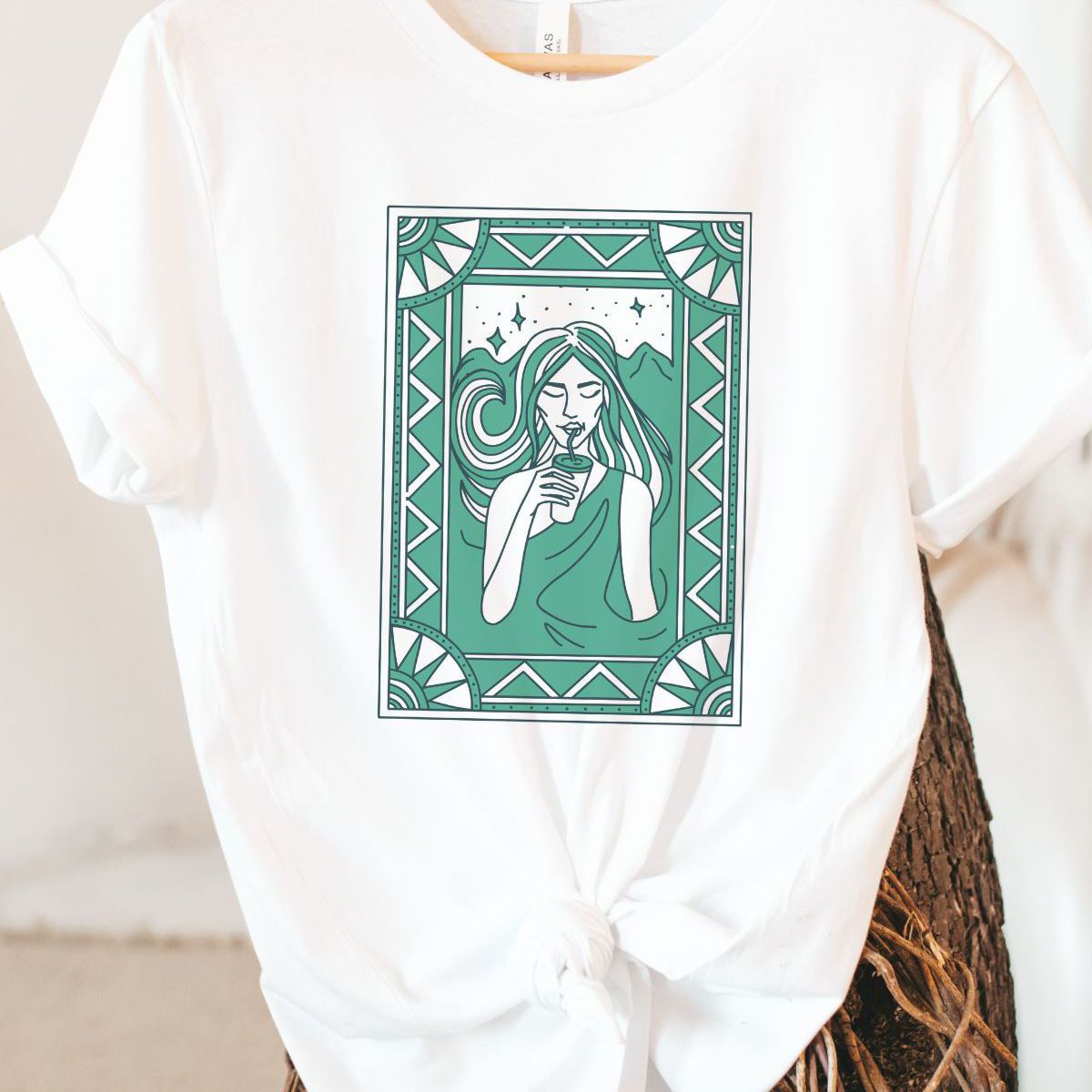Green Art Graphic Women's Tee Casual Wear