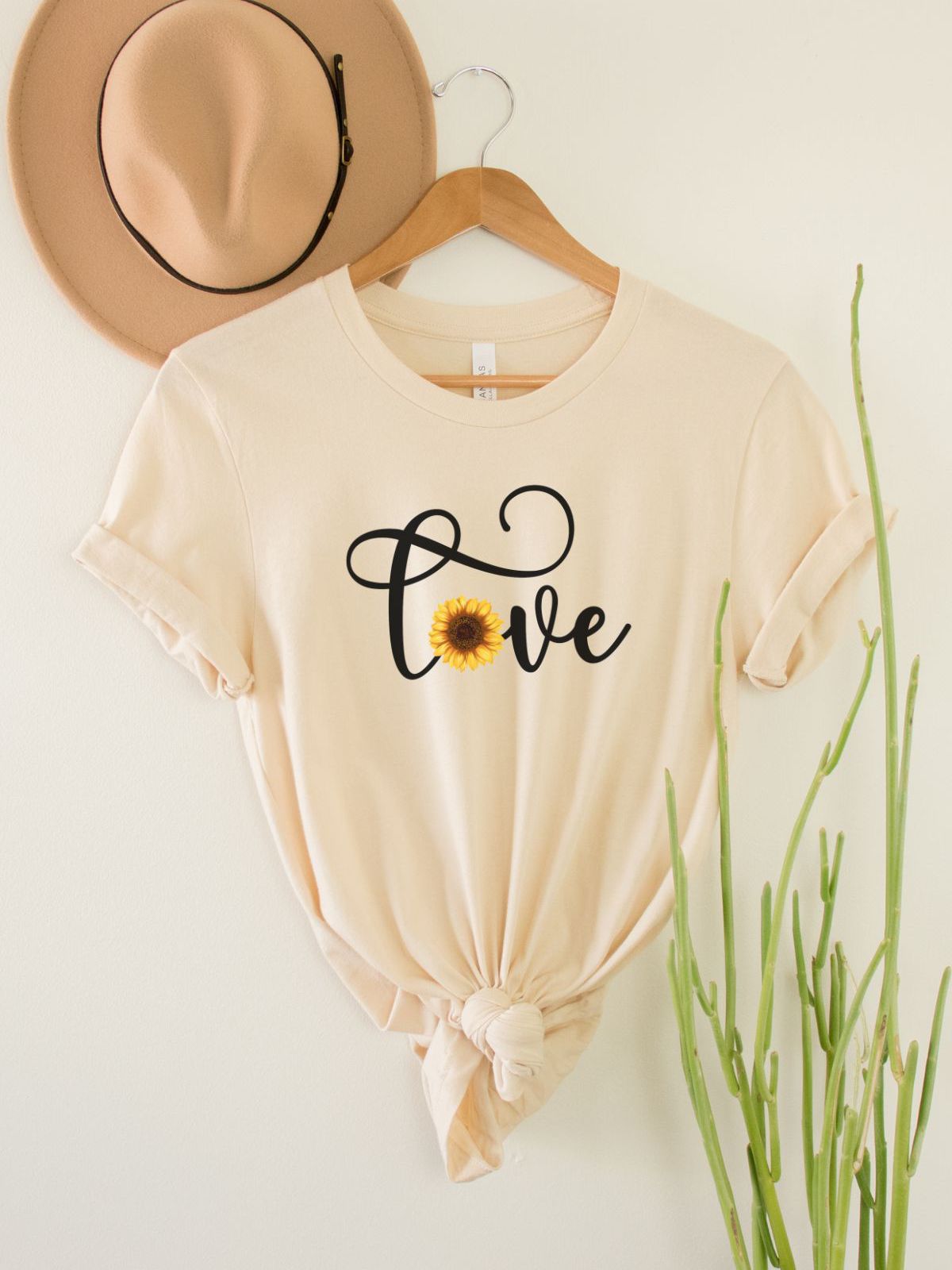 Love Sunflower Womens T-Shirt Casual Spring