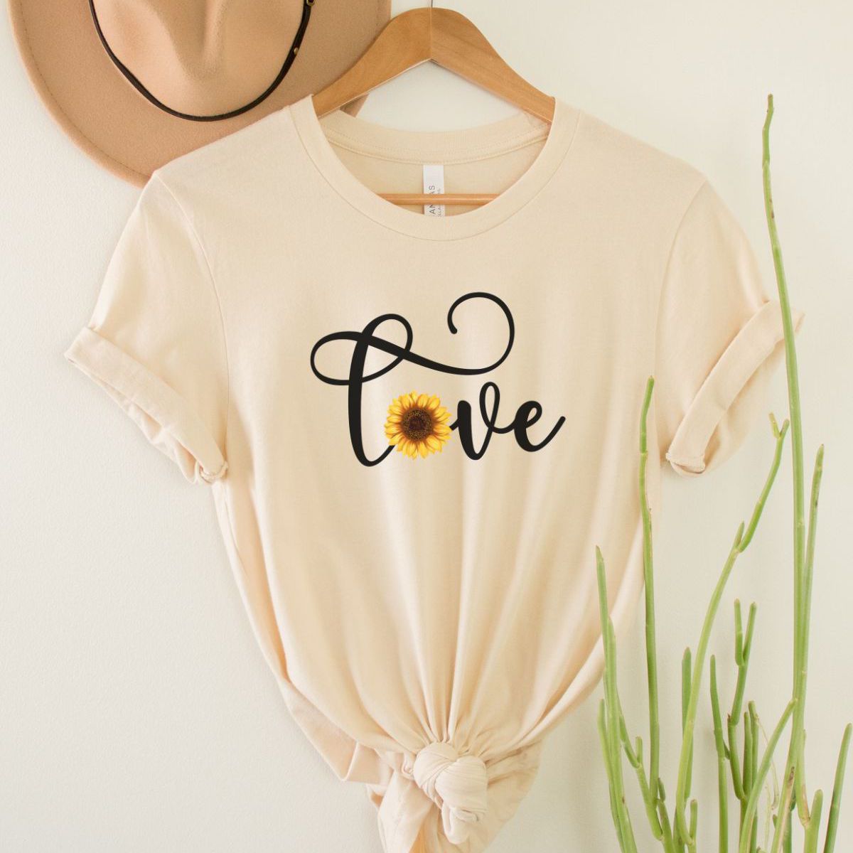 Love Sunflower Womens T-Shirt Casual Spring