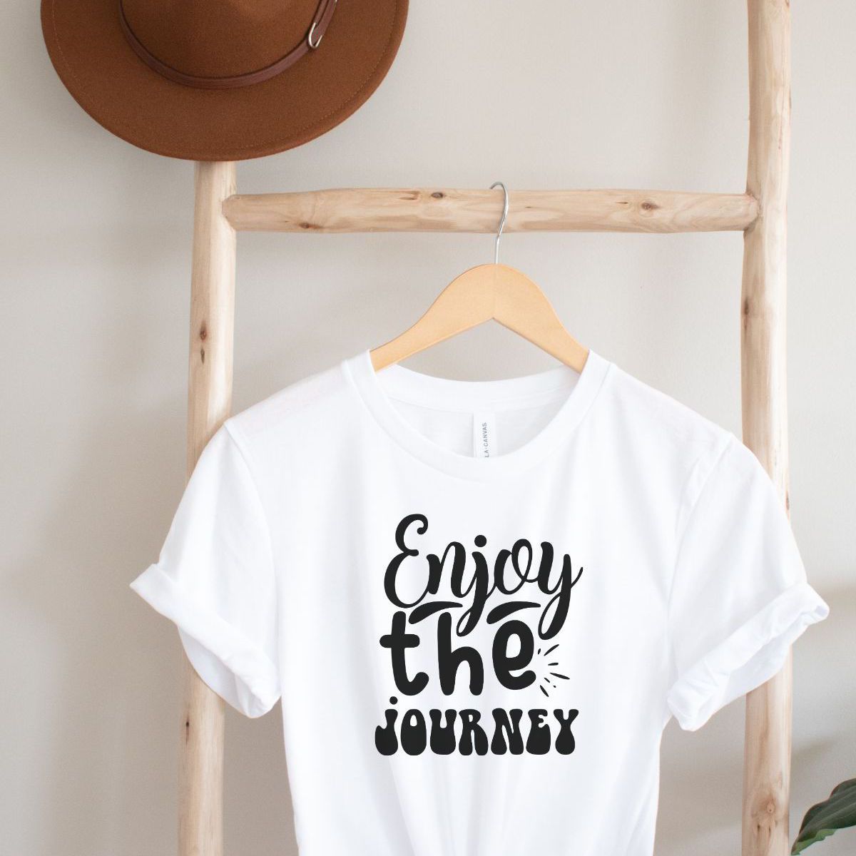 Enjoy Journey Women's T-Shirt Casual Wear