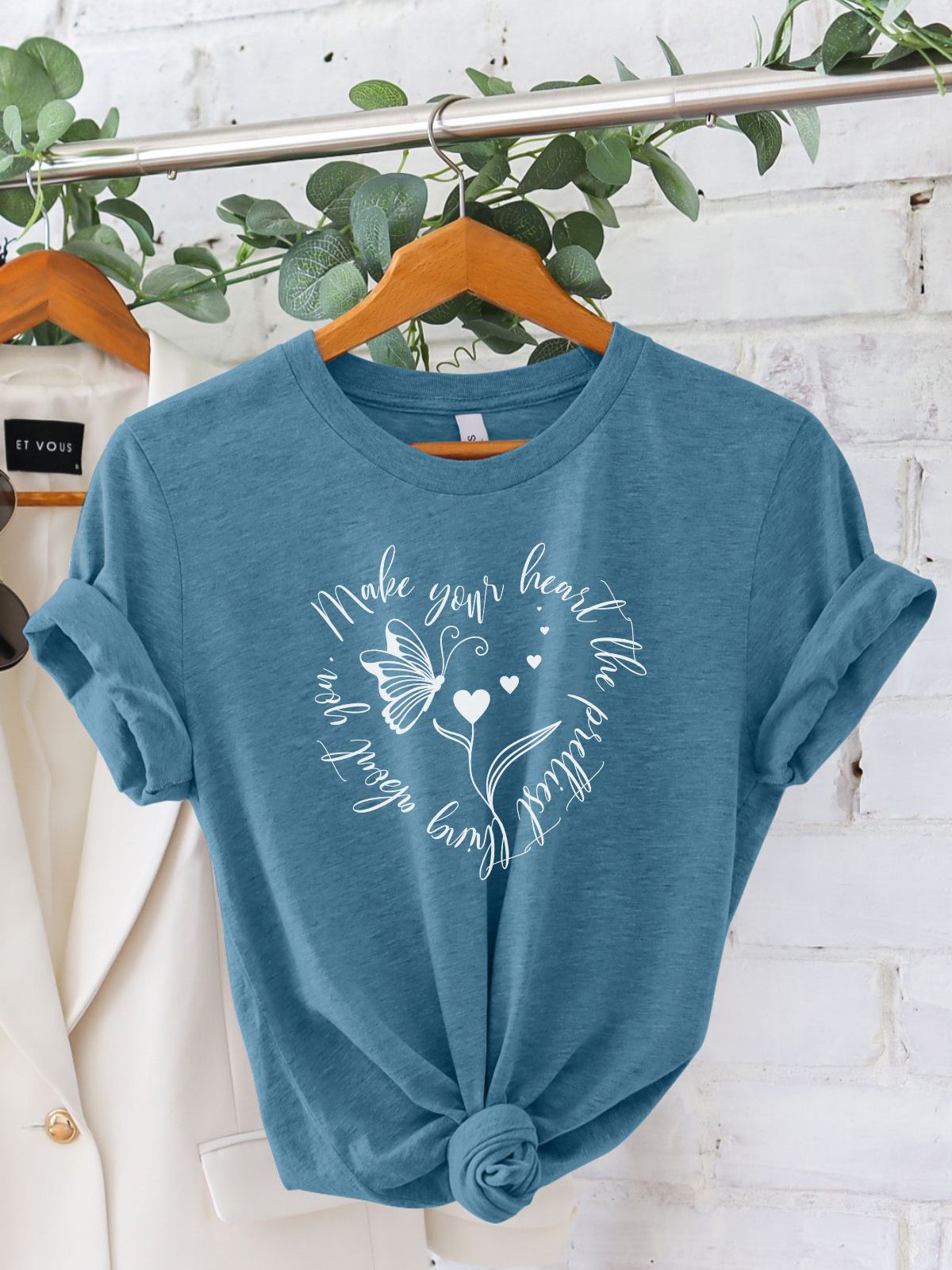Heart Graphic Women's T-Shirt Spring