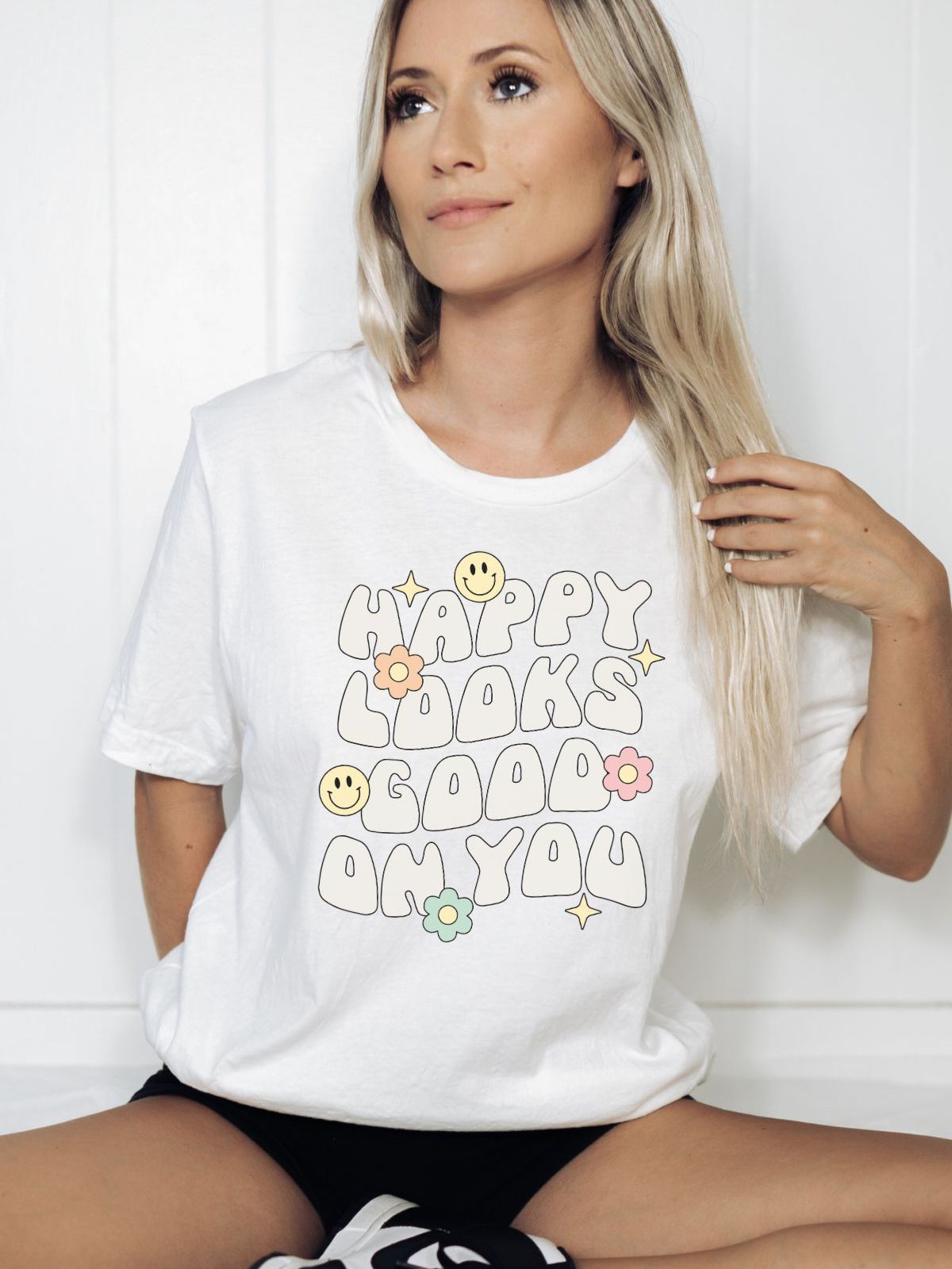 Happy Looks Good Women T-Shirt Casual