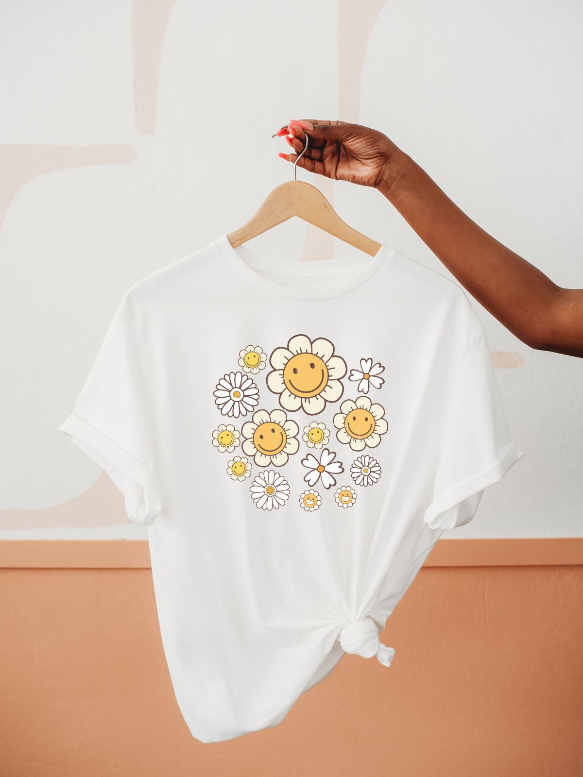 Smiley Daisy Women's T-Shirt Spring