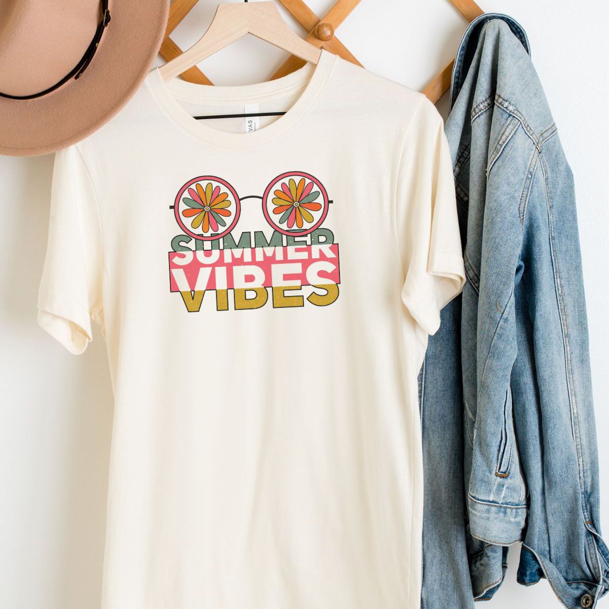 Summer Vibes Women's T-Shirt