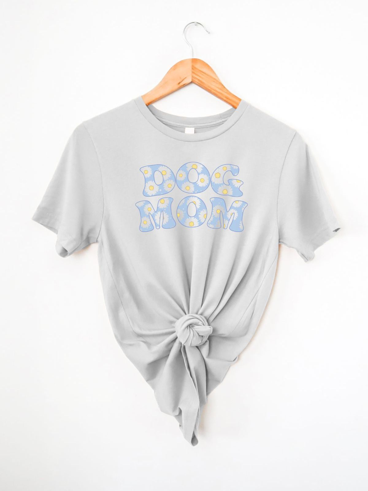 Dog Mom Women's T-Shirt Casual