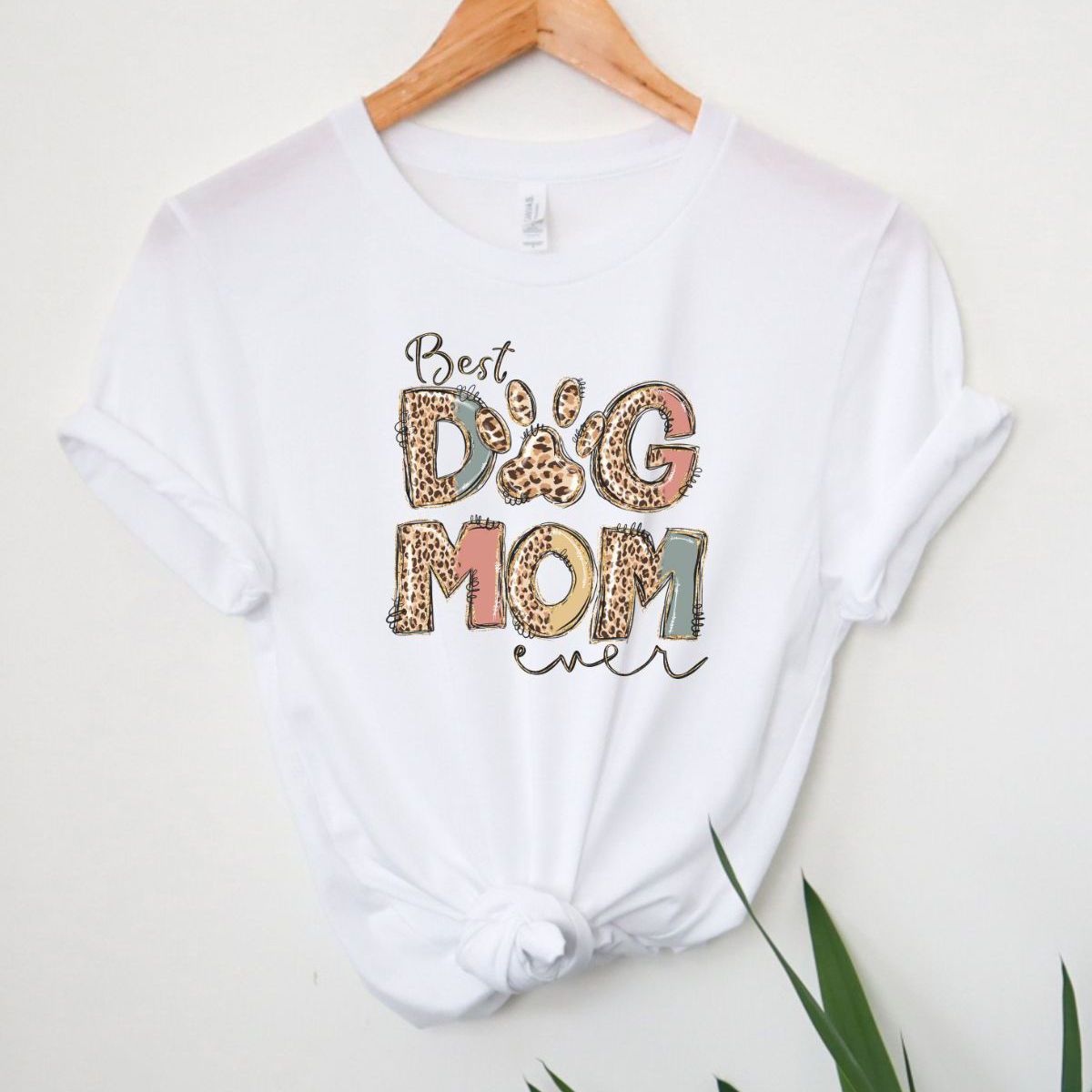Best Dog Mom Women's T-Shirt Casual