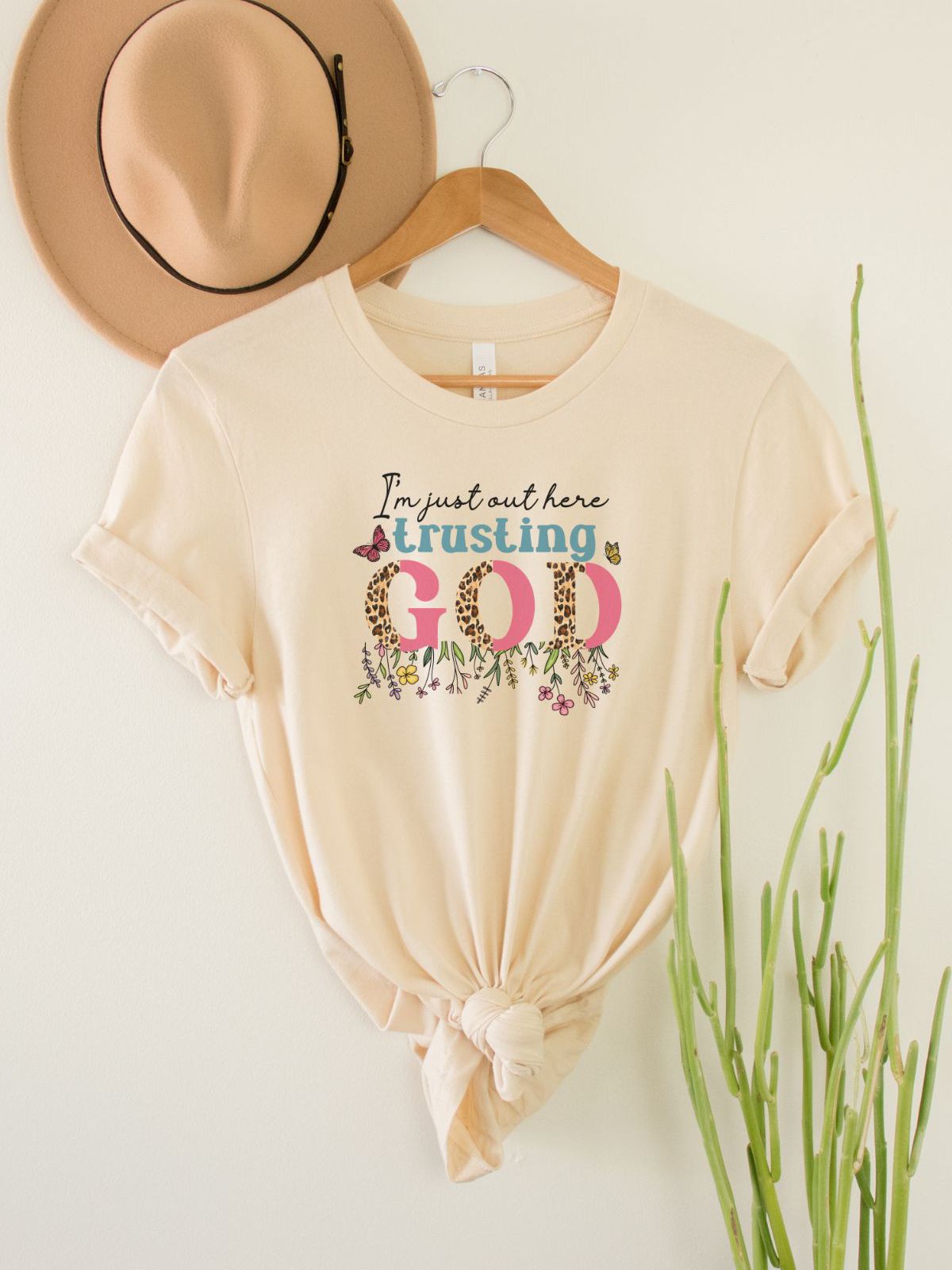 Trusting God Women's T-Shirt Faith