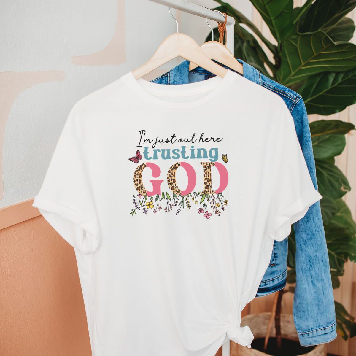 Trusting God Women's T-Shirt Faith