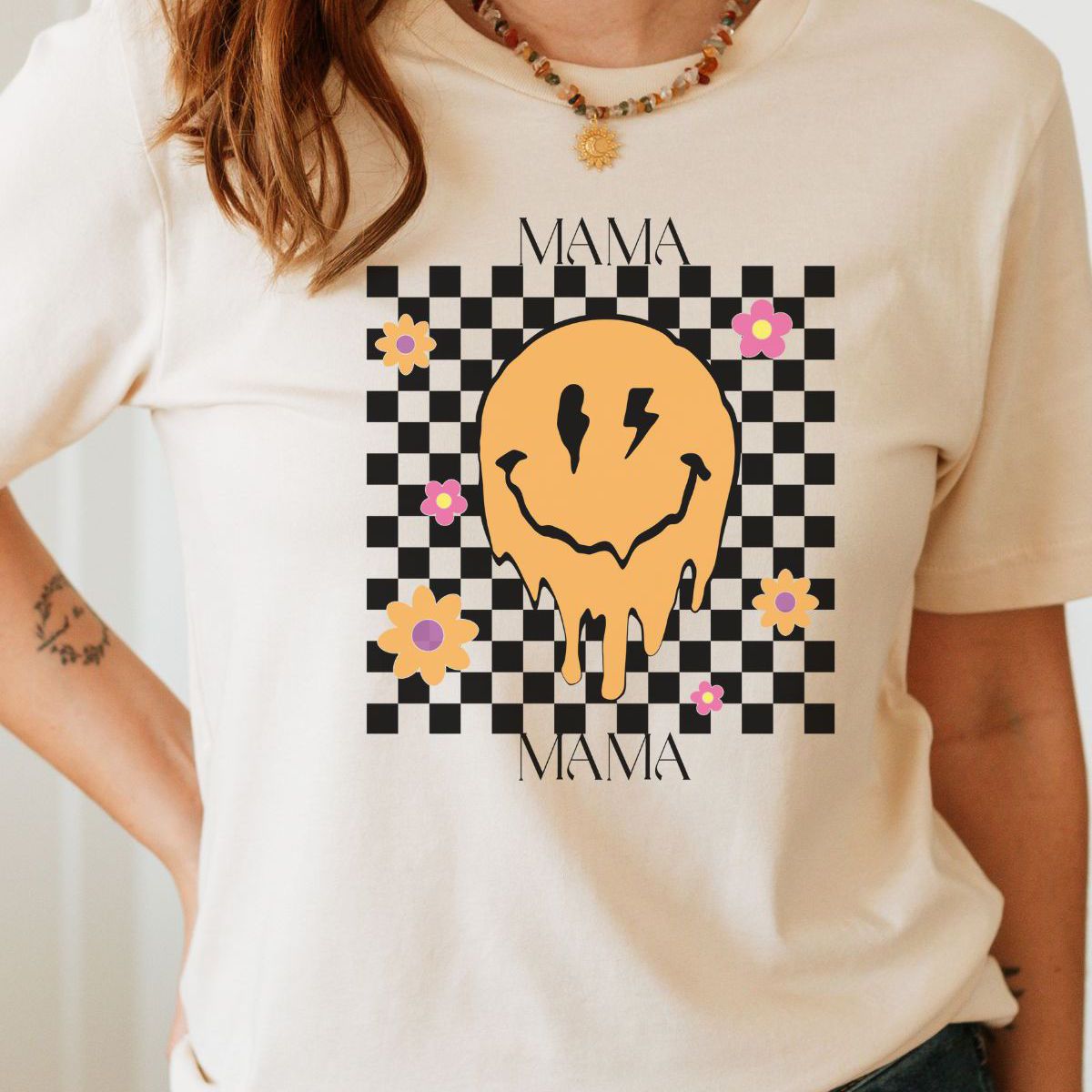Mama Smiley Face Women's Tee Flower