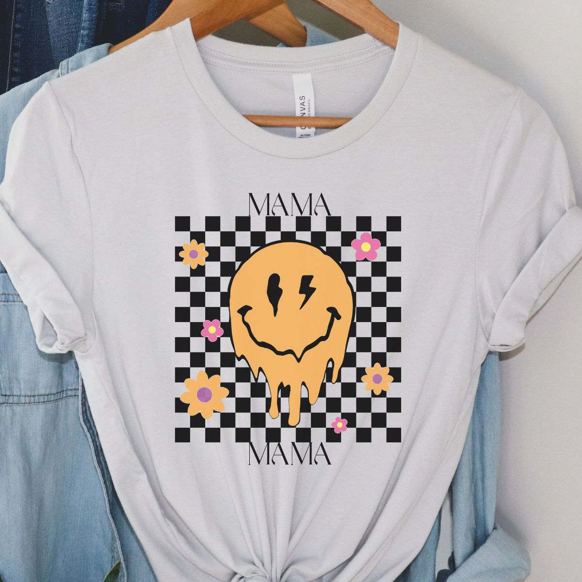 Mama Smiley Face Women's Tee Flower