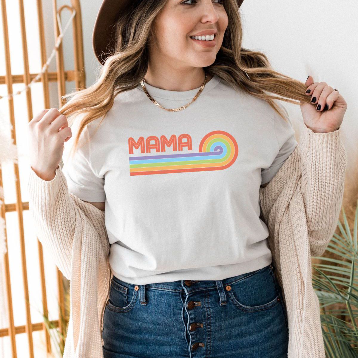 Retro Mama Women's T-Shirt Casual