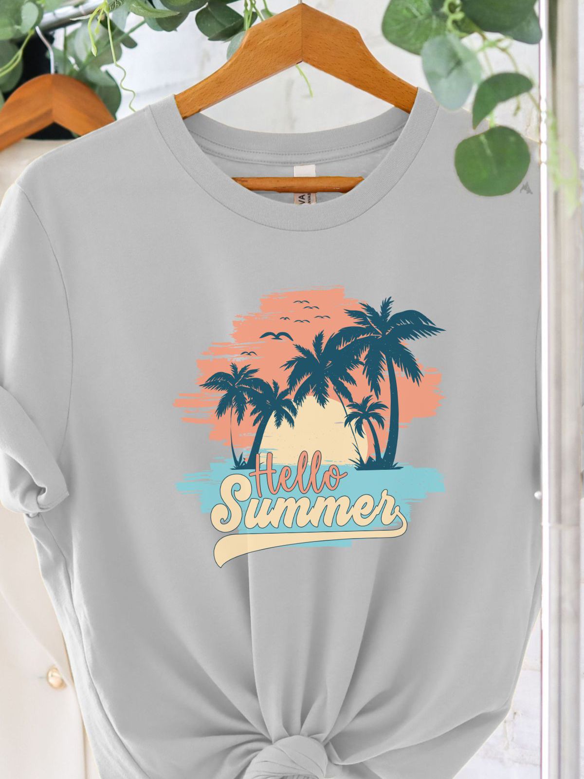 Hello Summer Women's T-Shirt Casual