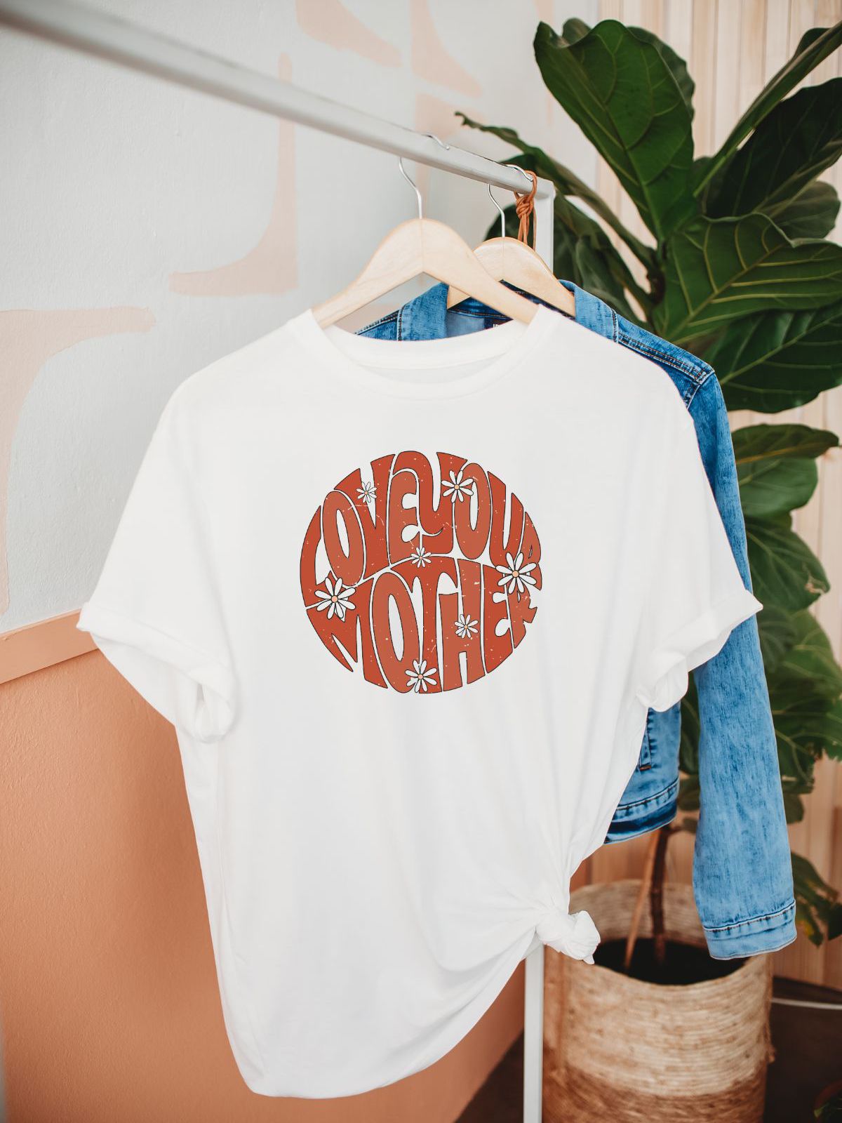 Love Your Mother Women's T-Shirt Earth Day
