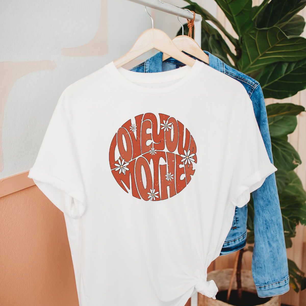 Love Your Mother Women's T-Shirt Earth Day