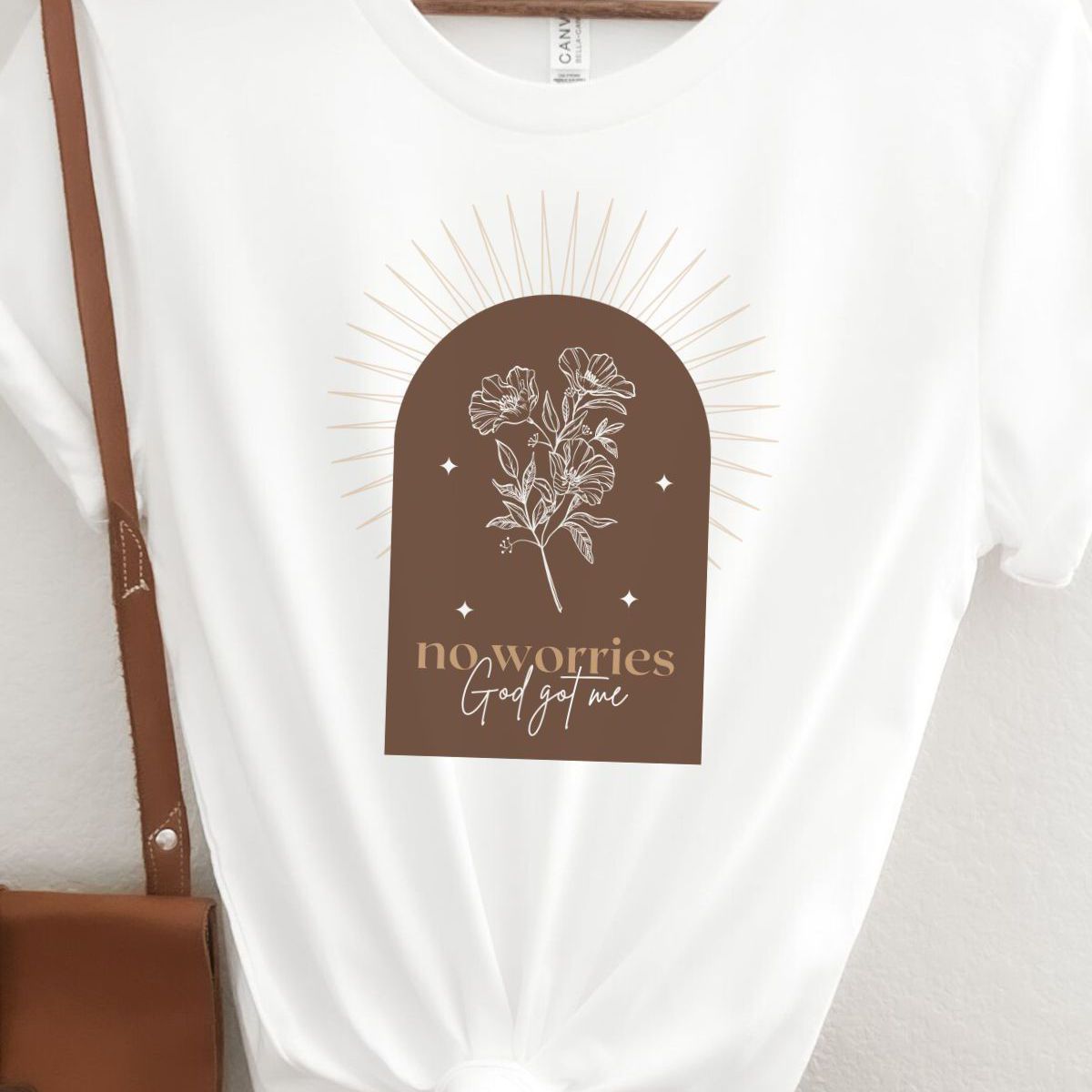 Relaxed Graphic Tee No Worries Design
