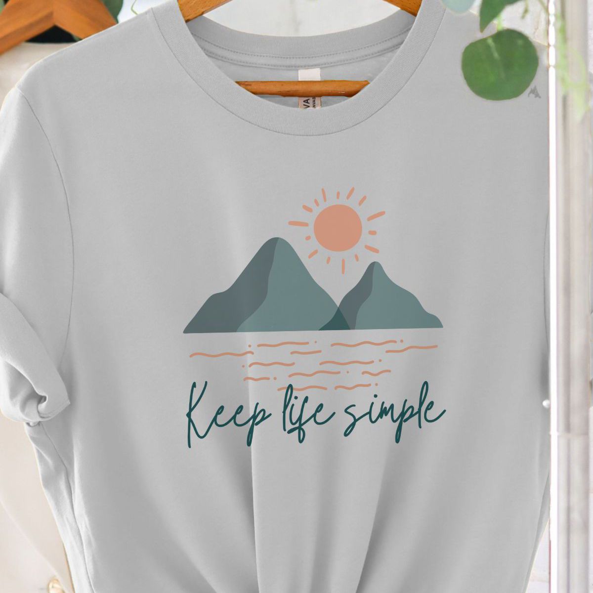 Keep Life Simple Women's T-Shirt Summer