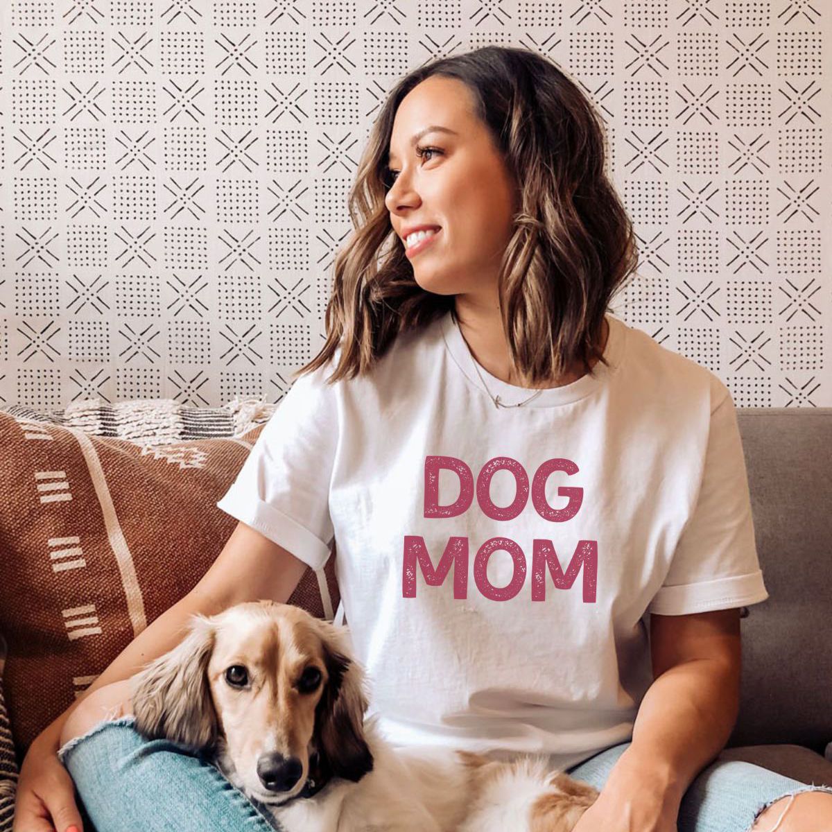 Dog Mom Women's T-shirt Casual