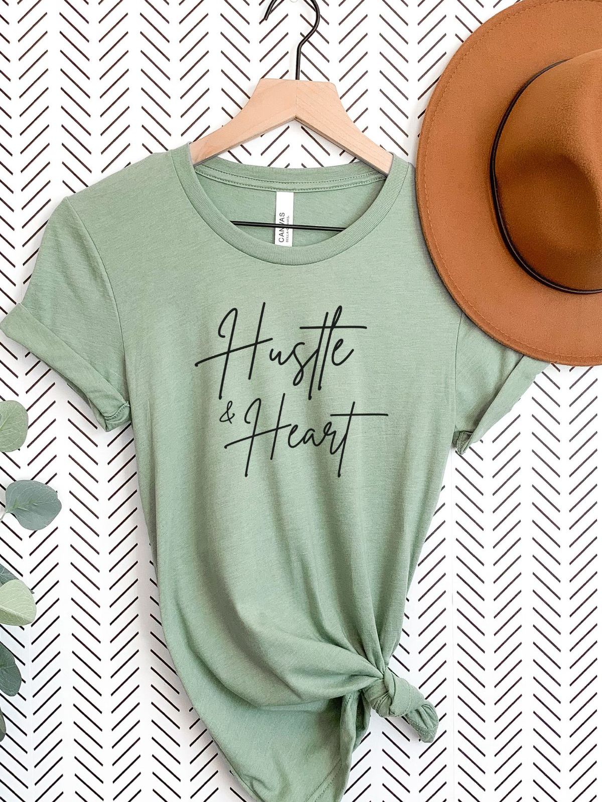 Relaxed Fit Graphic Tee