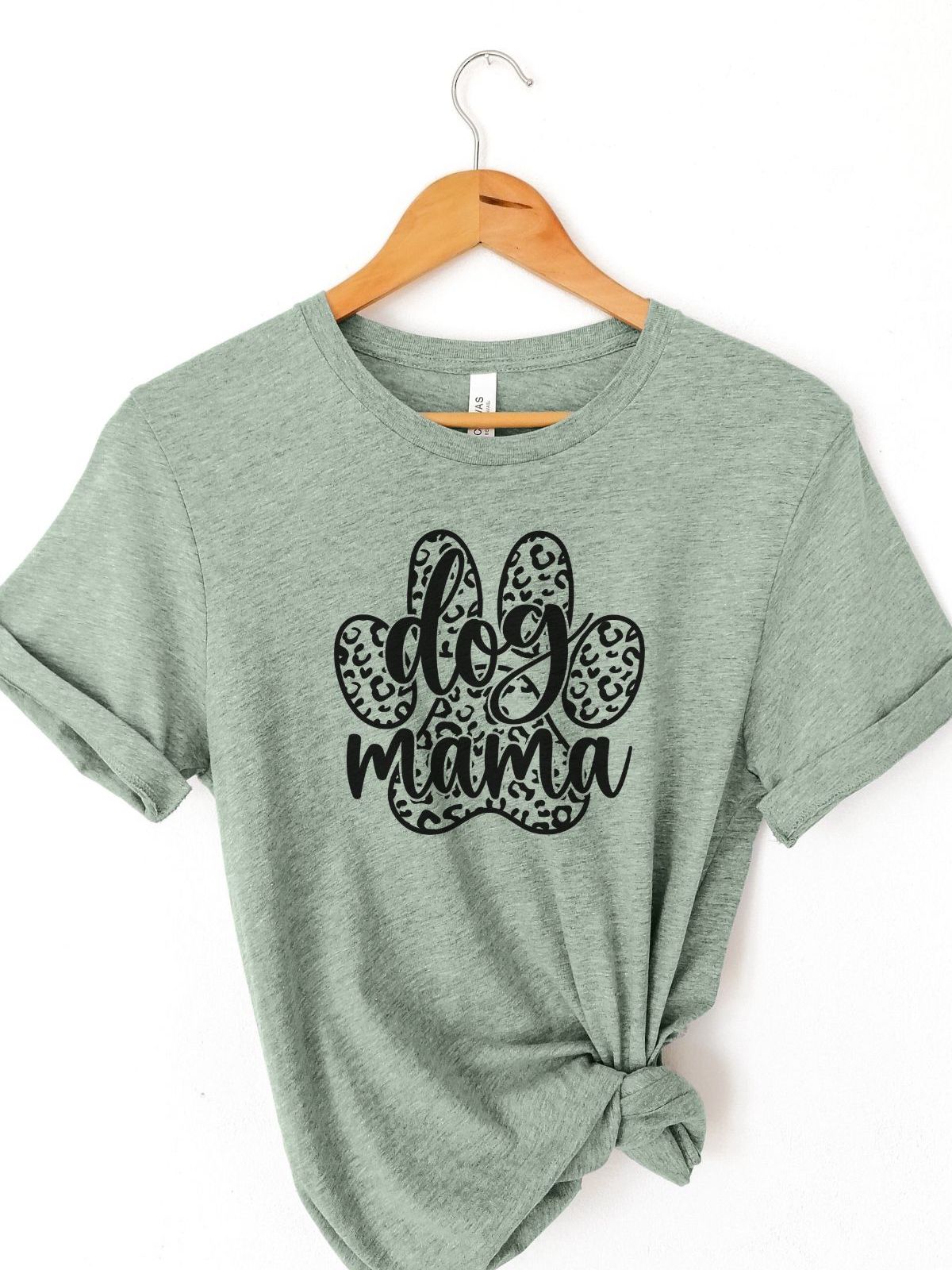 Dog Mama Women's T-Shirt Casual