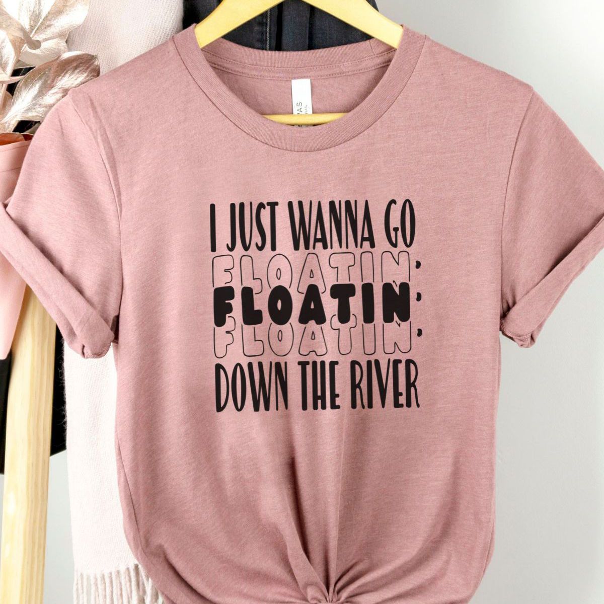 Floatin Womens Tee Summer