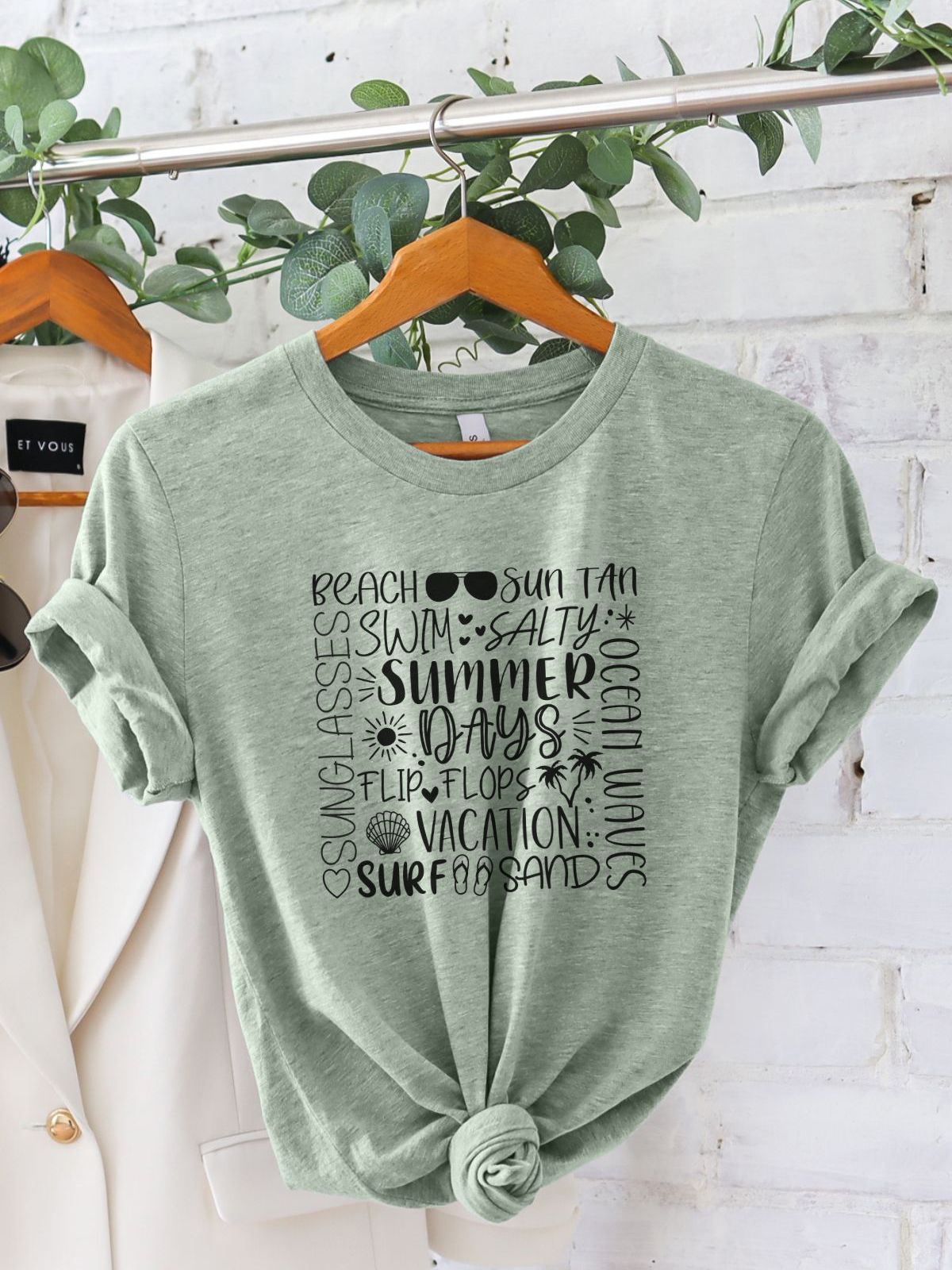 Summer Days Women's T-Shirt Beach Style