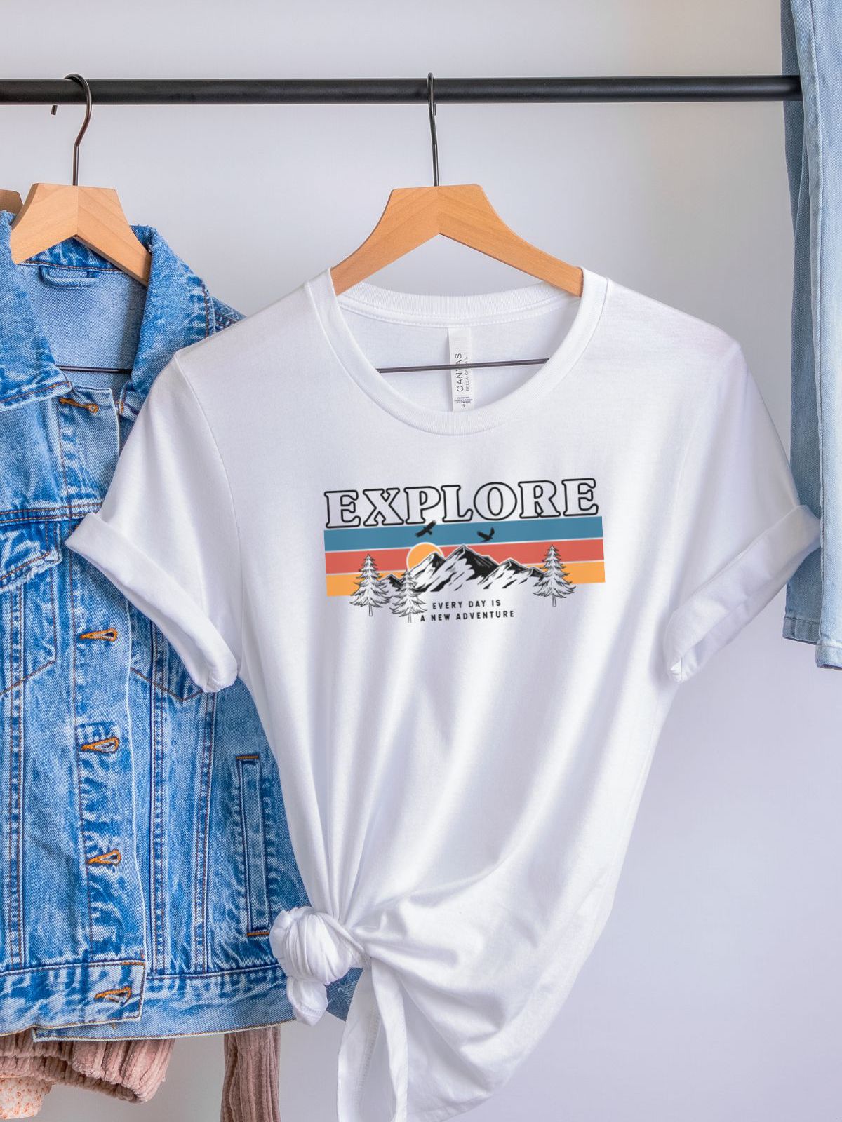 Explore Women's T-Shirt Adventure Outdoor