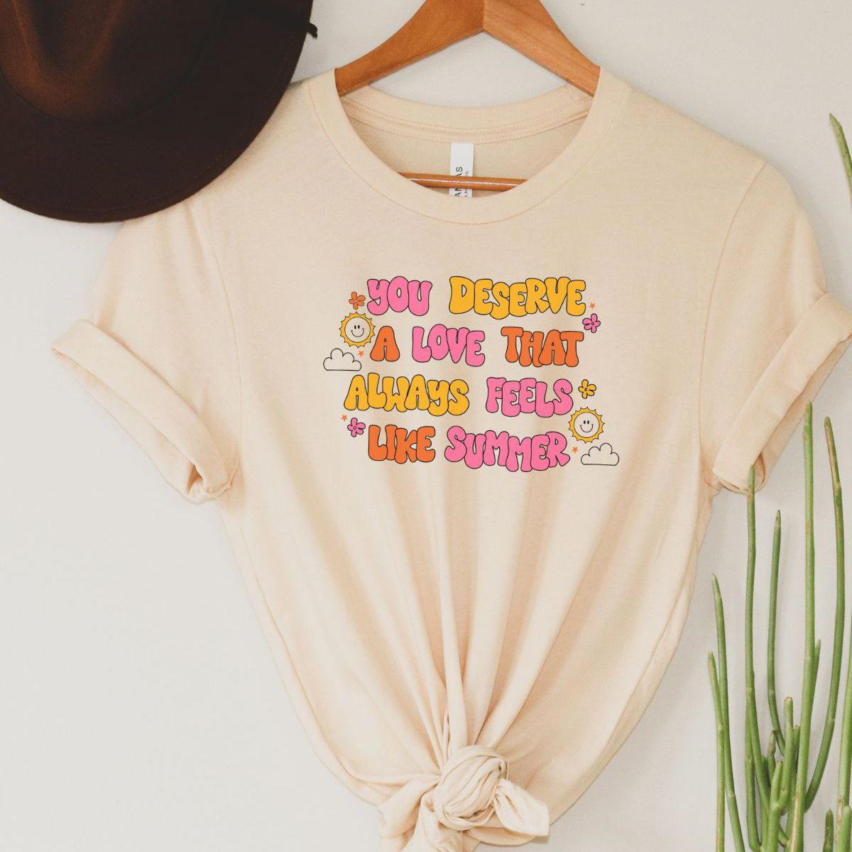 Love Summer Women's T-Shirt Casual