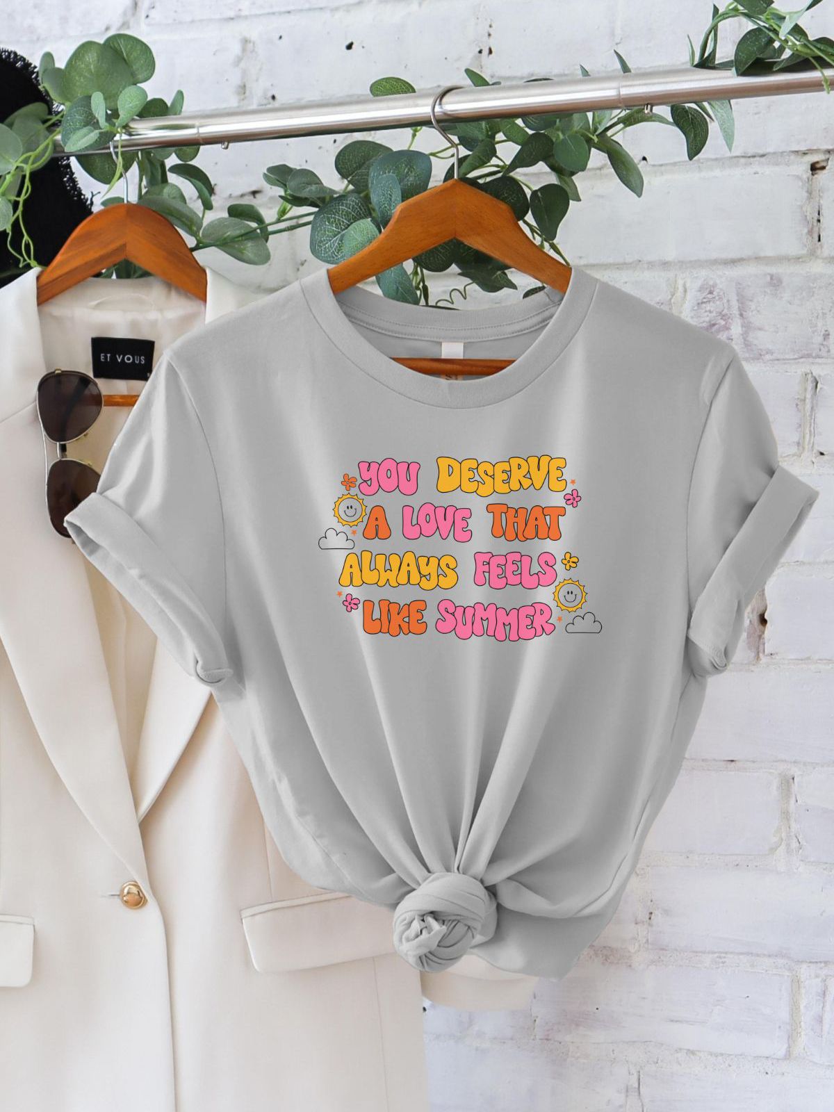 Love Summer Women's T-Shirt Casual