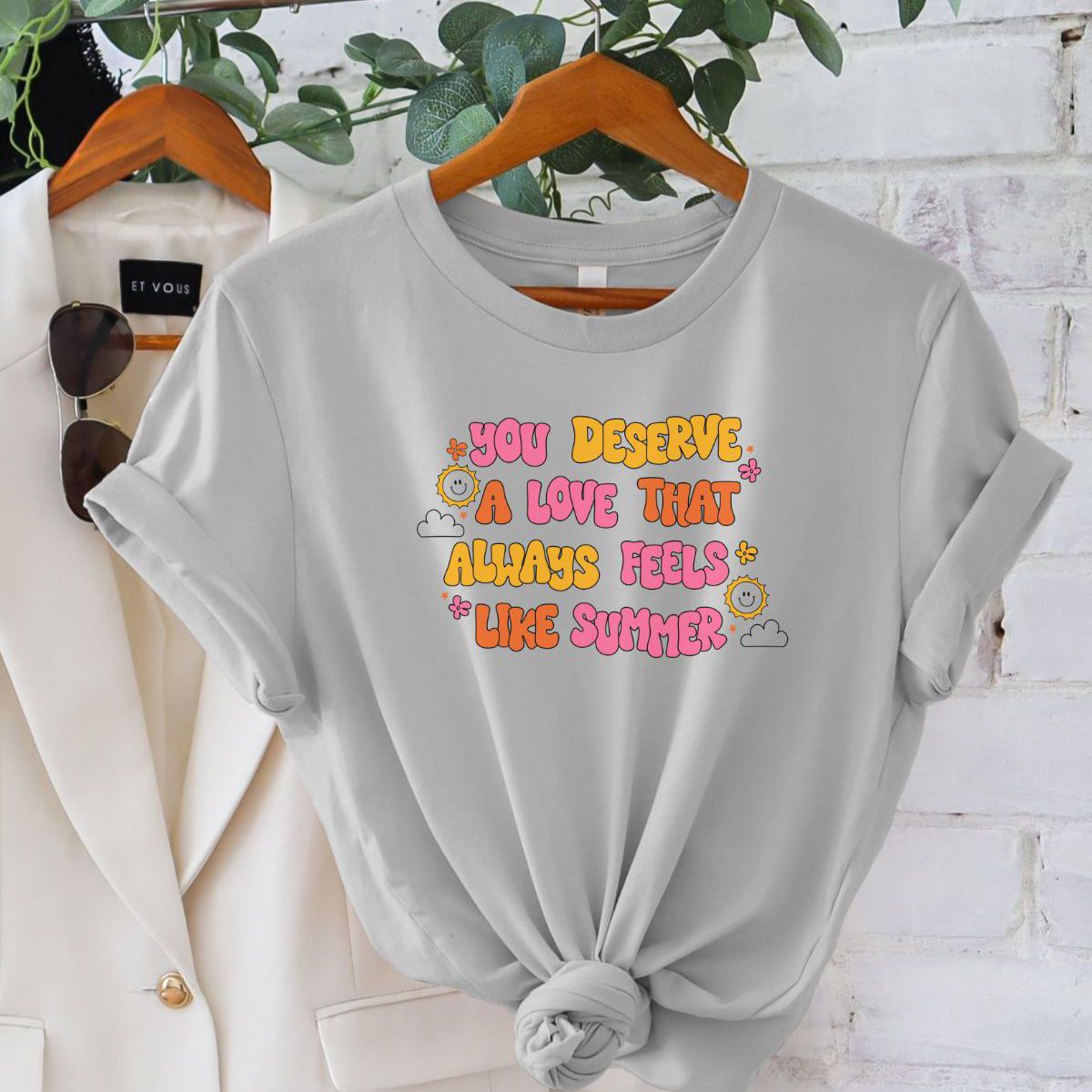 Love Summer Women's T-Shirt Casual