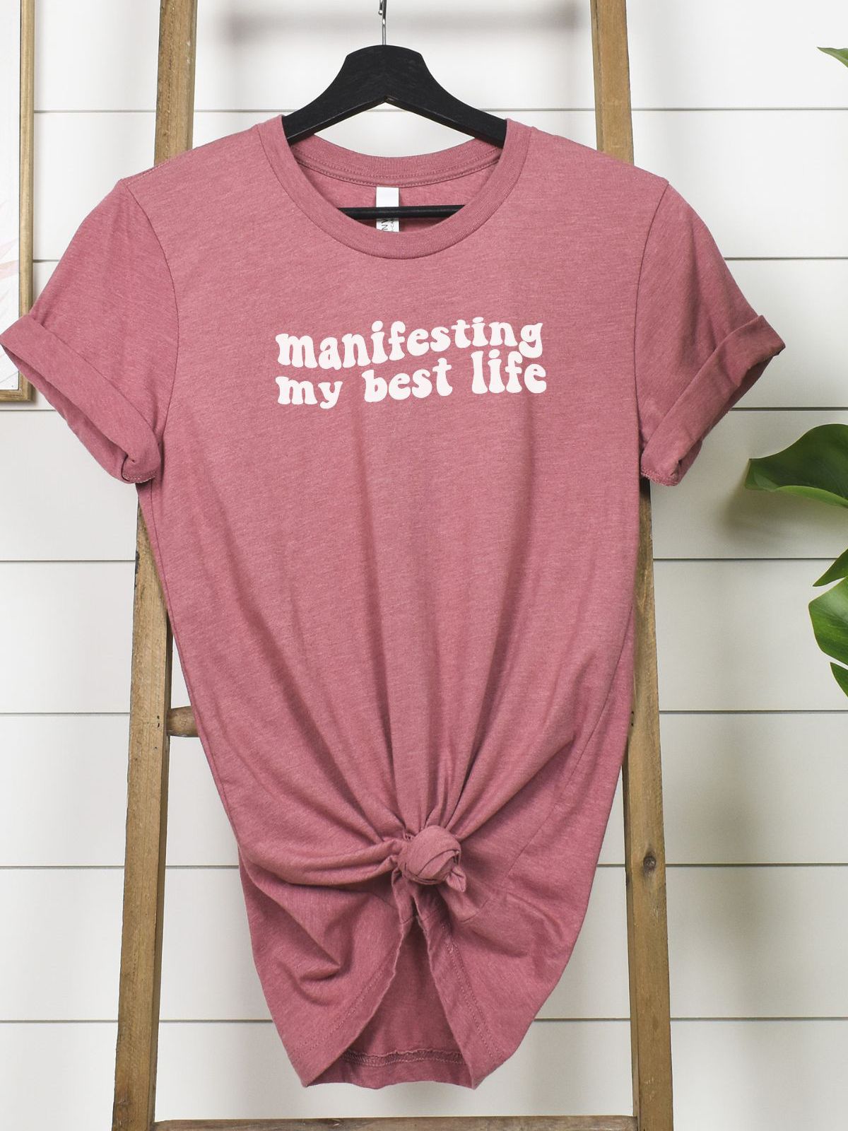 Manifesting Women T-Shirt Casual Style