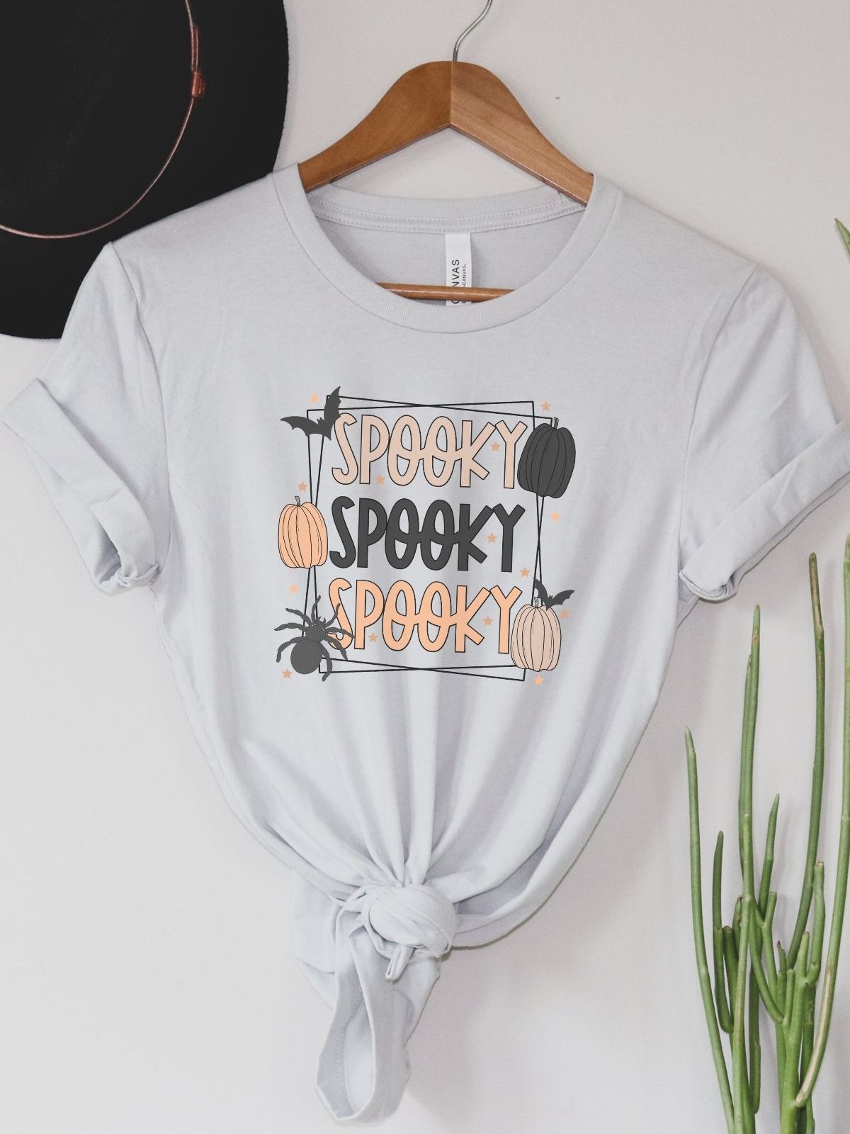 Spooky Halloween Women's Tee