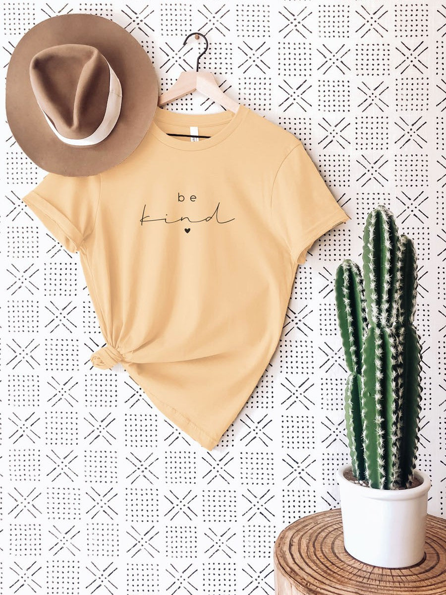 Be Kind Women's T-Shirt