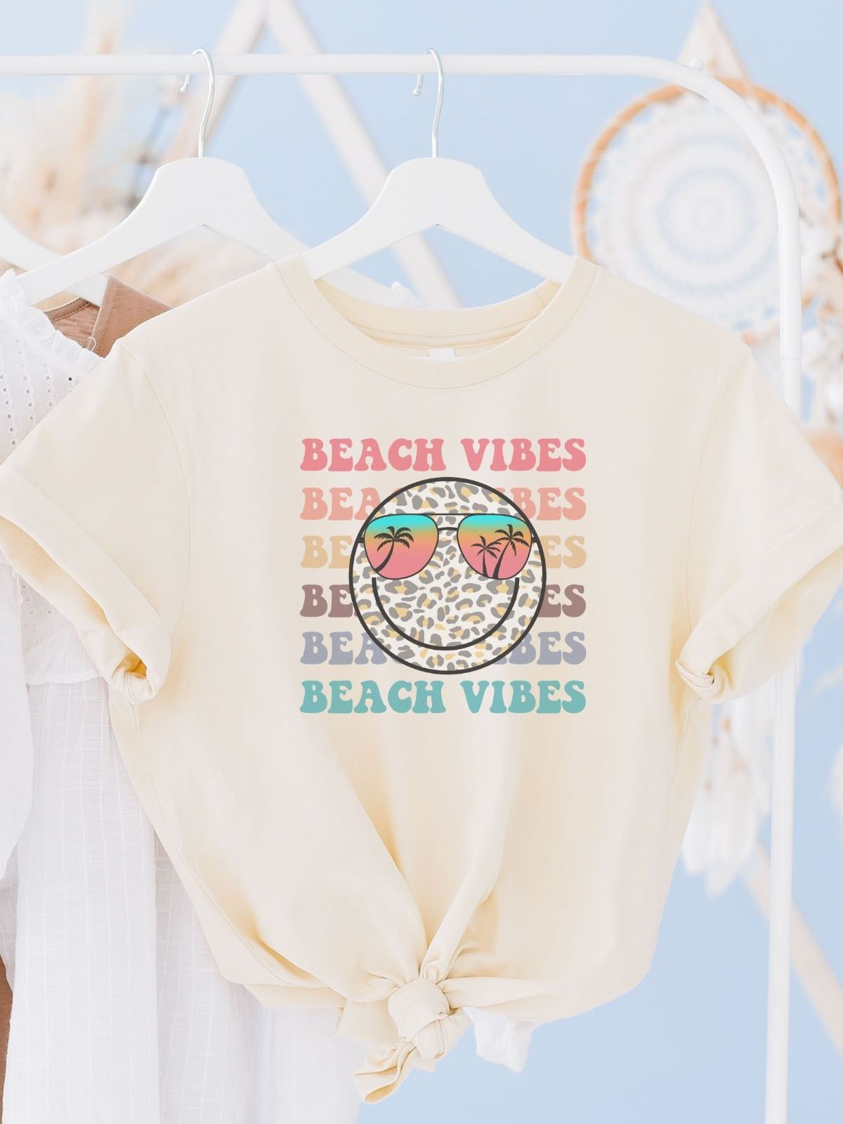 Beach Vibes Women's T-Shirt Summer
