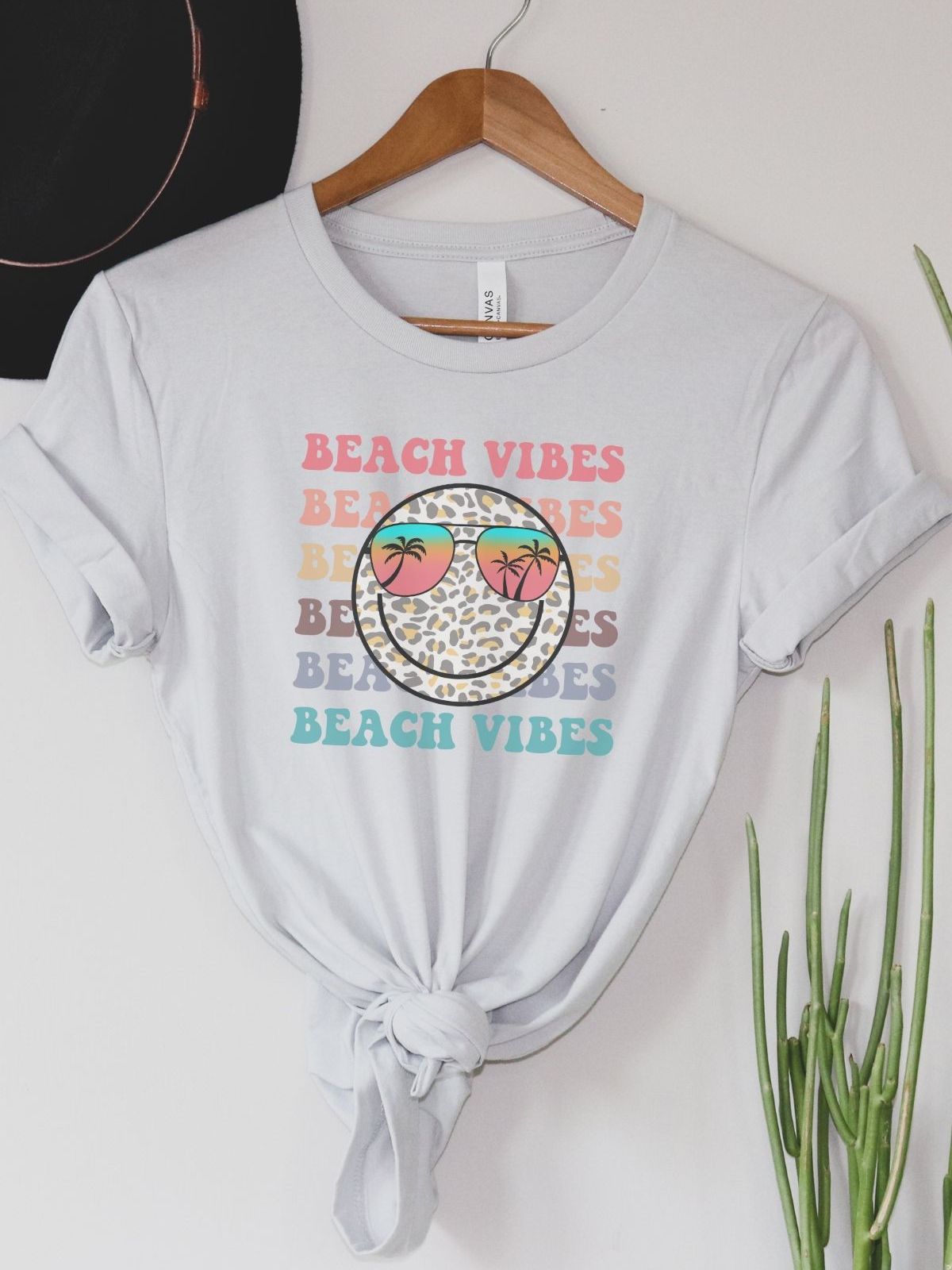Beach Vibes Women's T-Shirt Summer